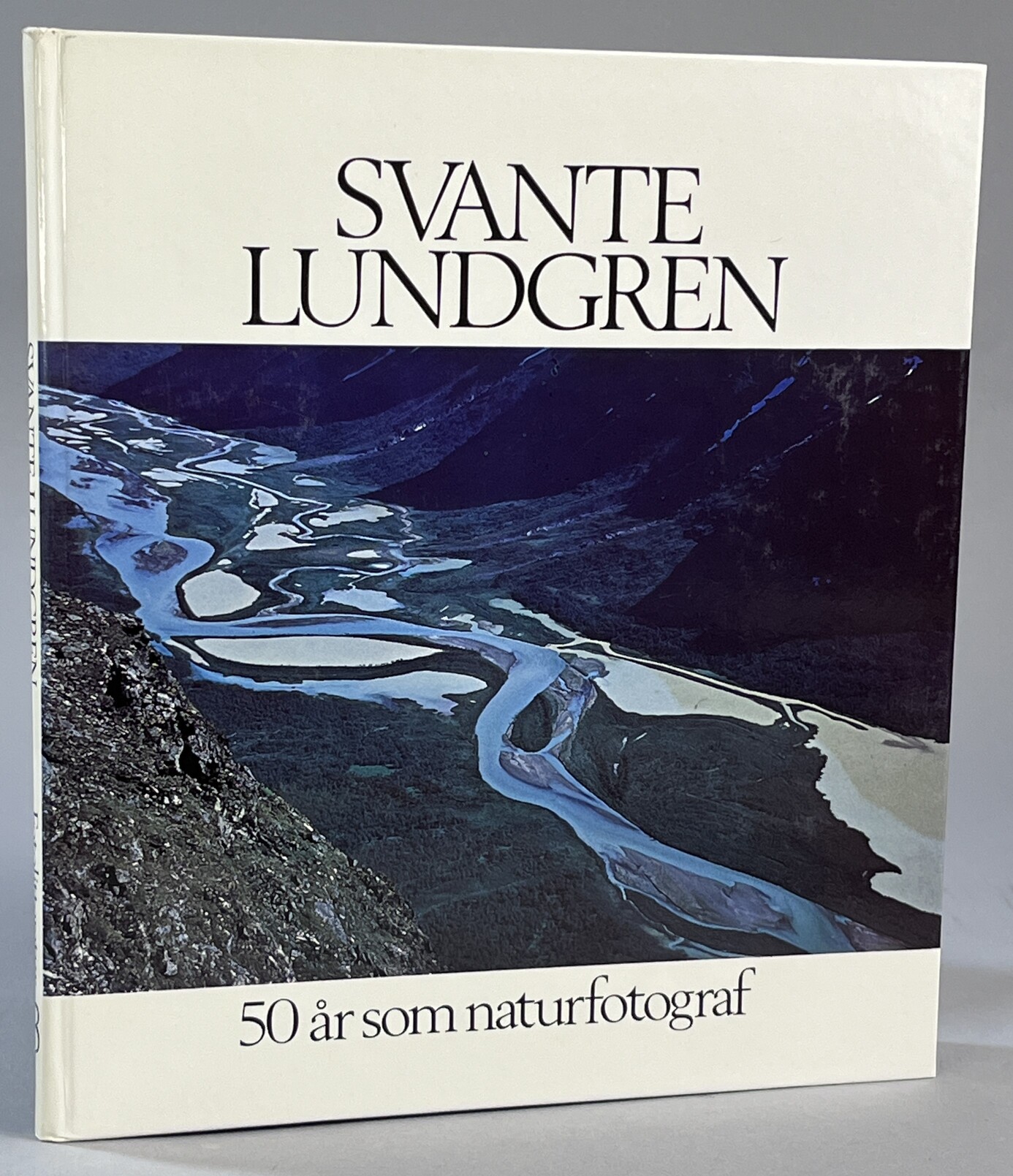 50 år som naturfotograf. [Utg. av] Fyra Förläggare.