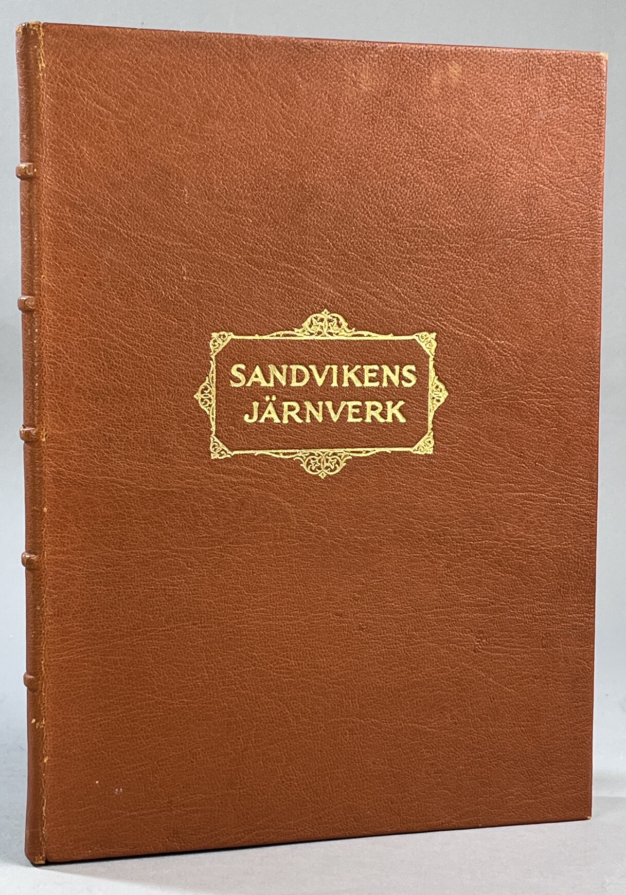 Sandvikens järnverk [= omslagstitel]. [Utg. av] Sandvikens Jernverks Aktiebolag.