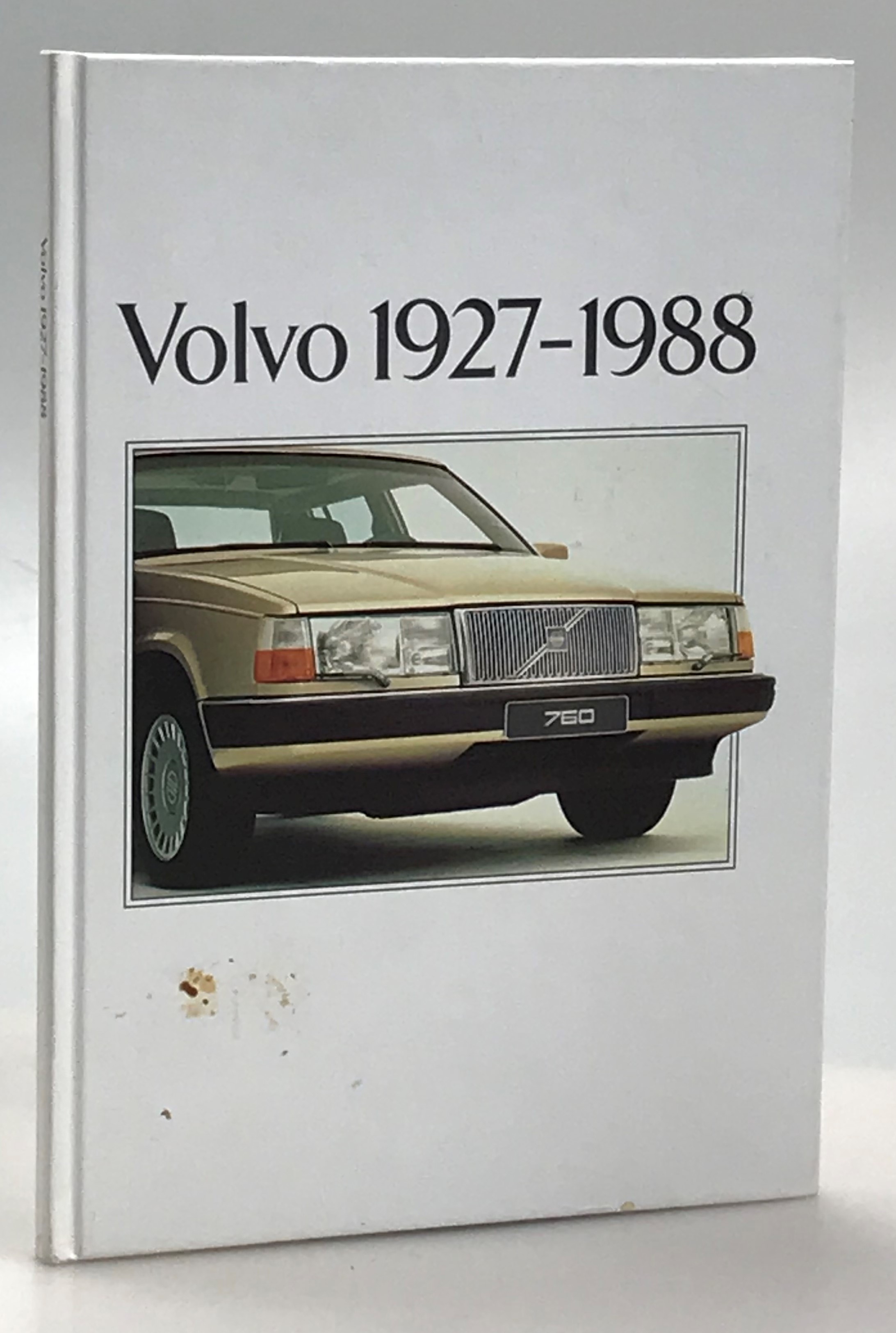 Volvo 1927-1988. [Utg. av Volvo Personvagnar Ab, Informationsavdelningen].