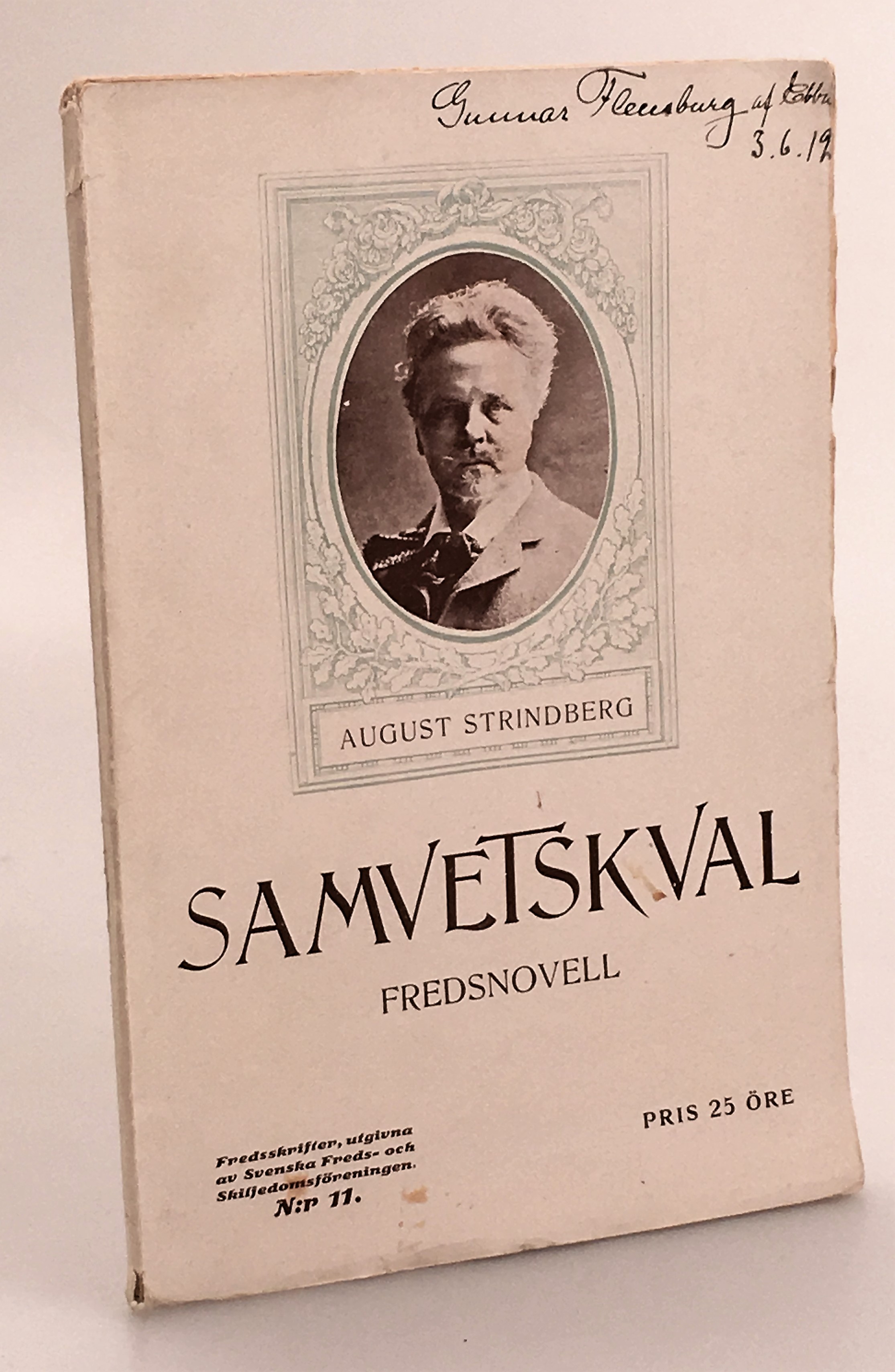 Samvetskval. [Fredsnovell]. [Utg. av] Svenska freds- och skiljedomsföreningen.
