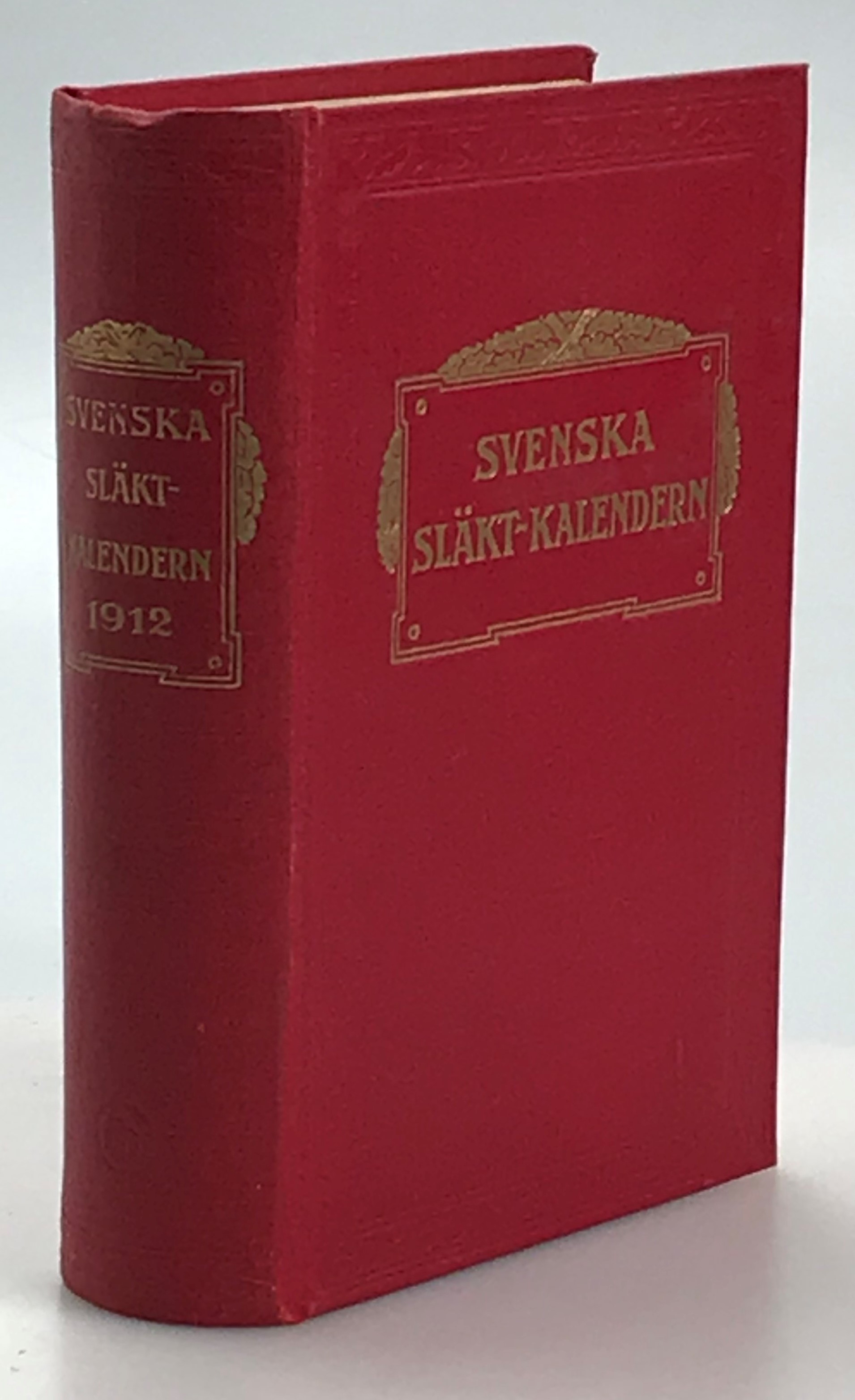 Svenska släktkalendern 1912. Första årgången. Med 12 porträtt.