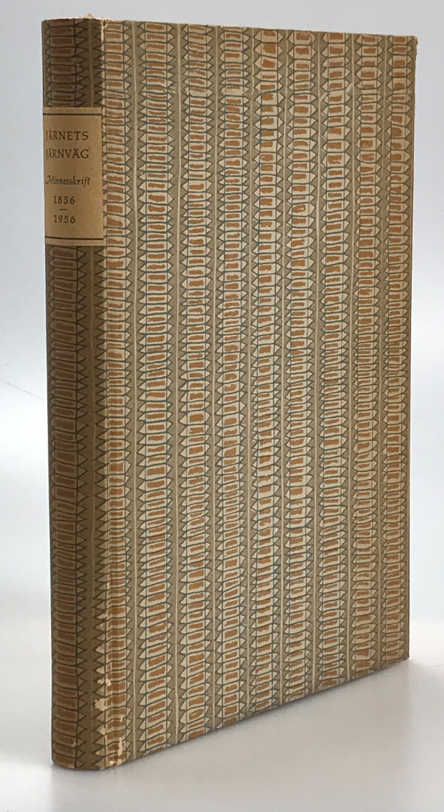 Järnets järnväg. Minnesskrift vid Nora Bergslags järnvägs hundraårsjubileum. 1856-1956.