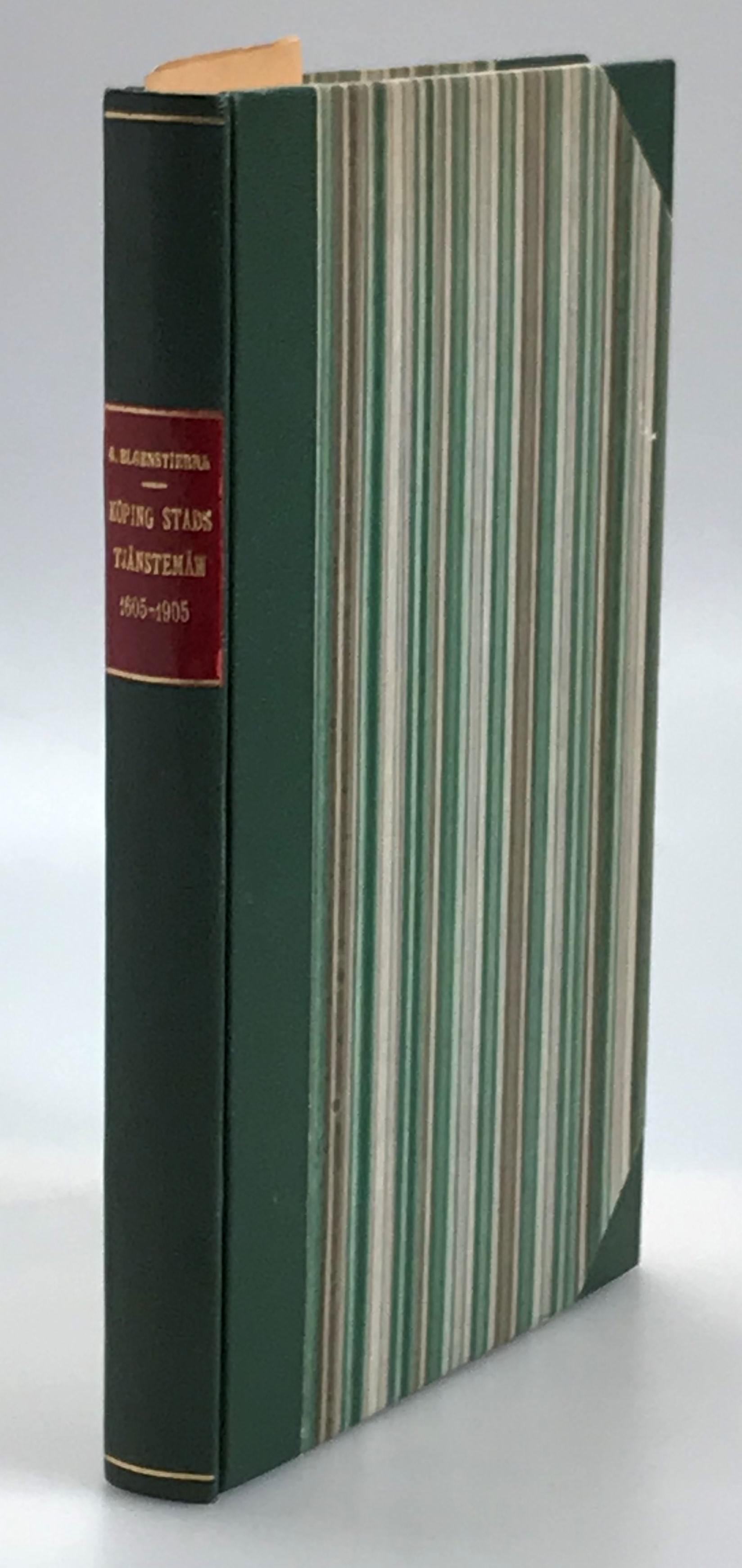 Köping stads tjänstemän 1605-1905. Personhistoriska anteckningar.