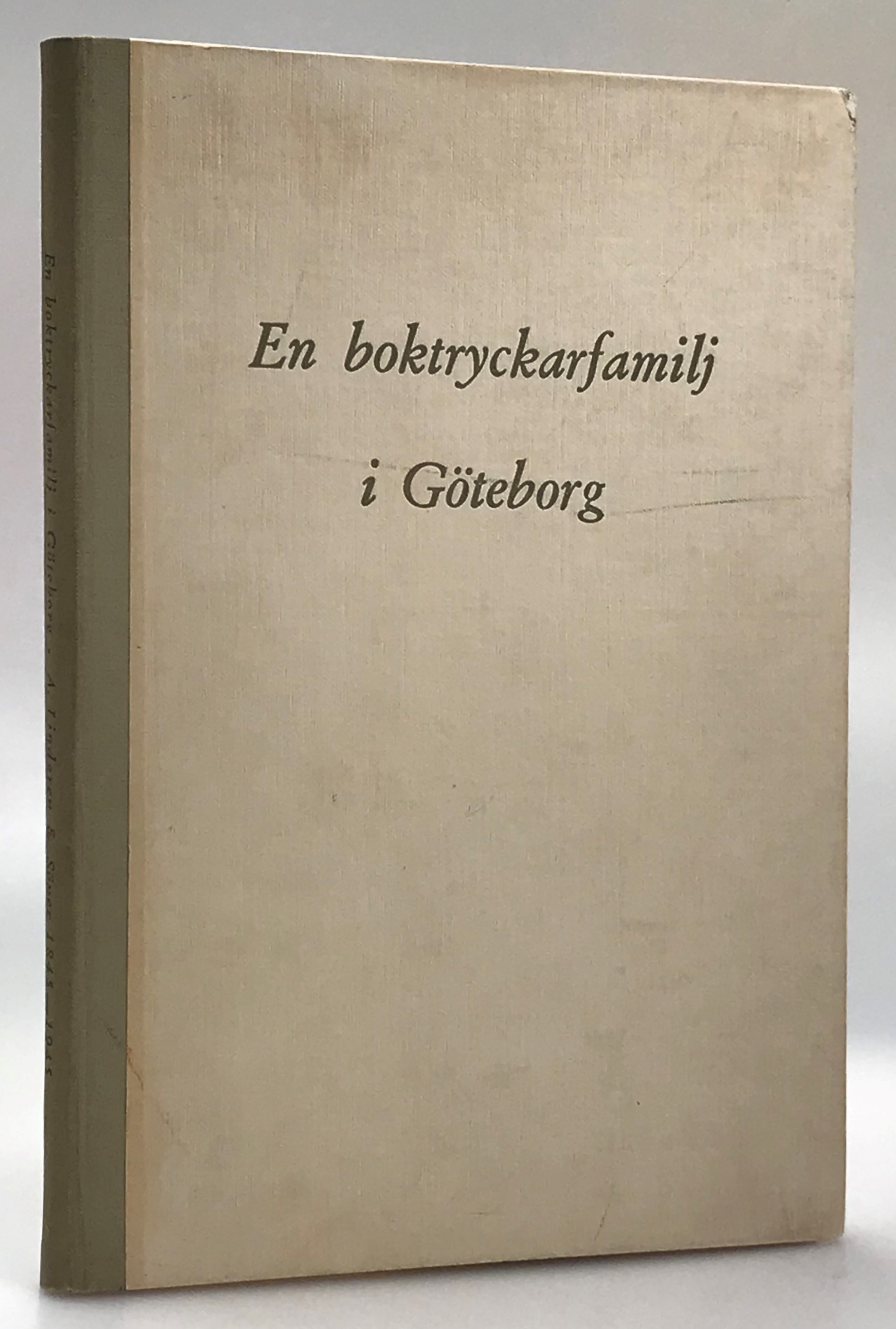 A. Lindgren & Söner 1845-1945. En historik utarbetad med anledning av 100-årsjubileet.