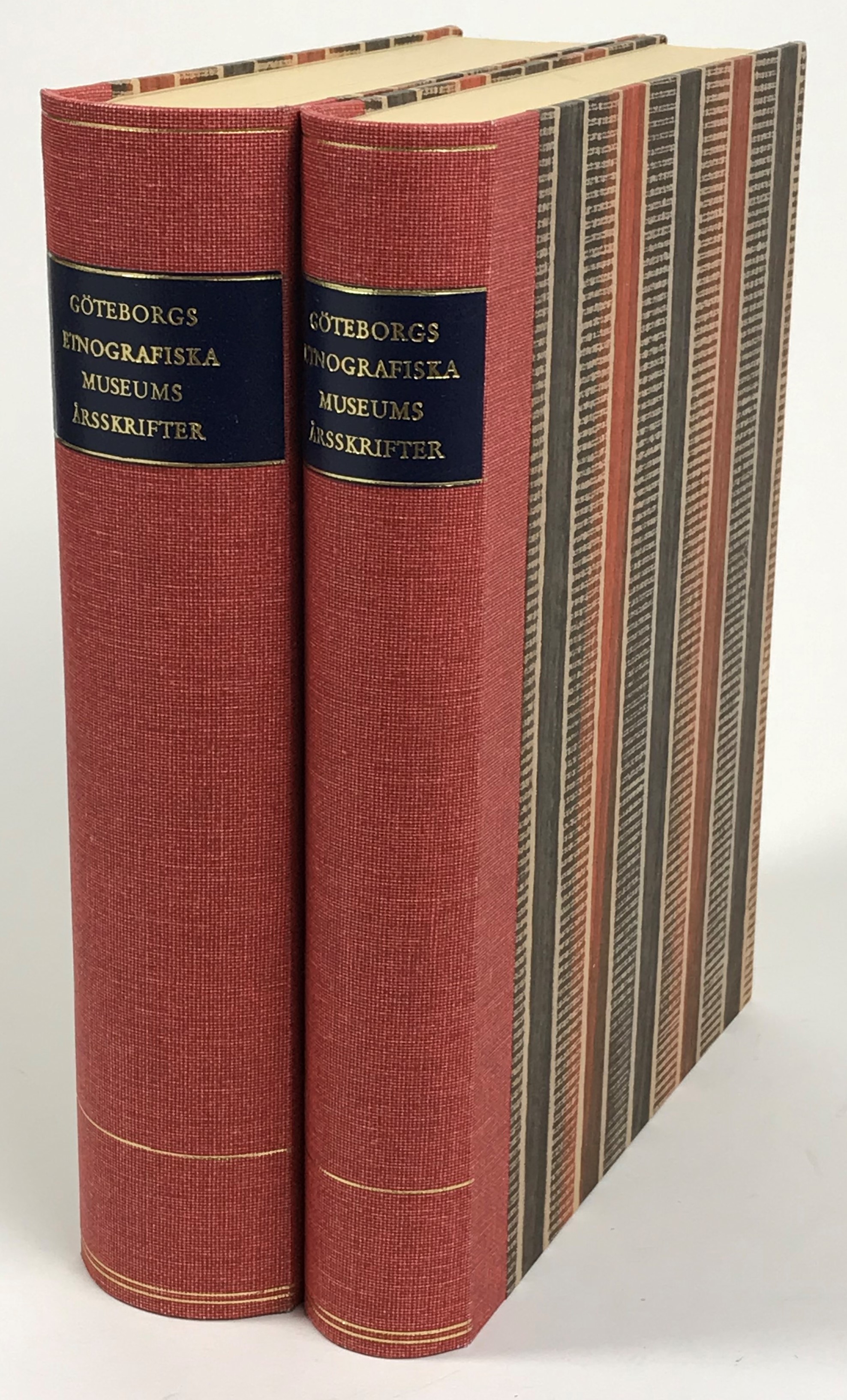 Etnografiska museet, Göteborg. Årstryck/Annals 1953-1980 [= omslagstitel].