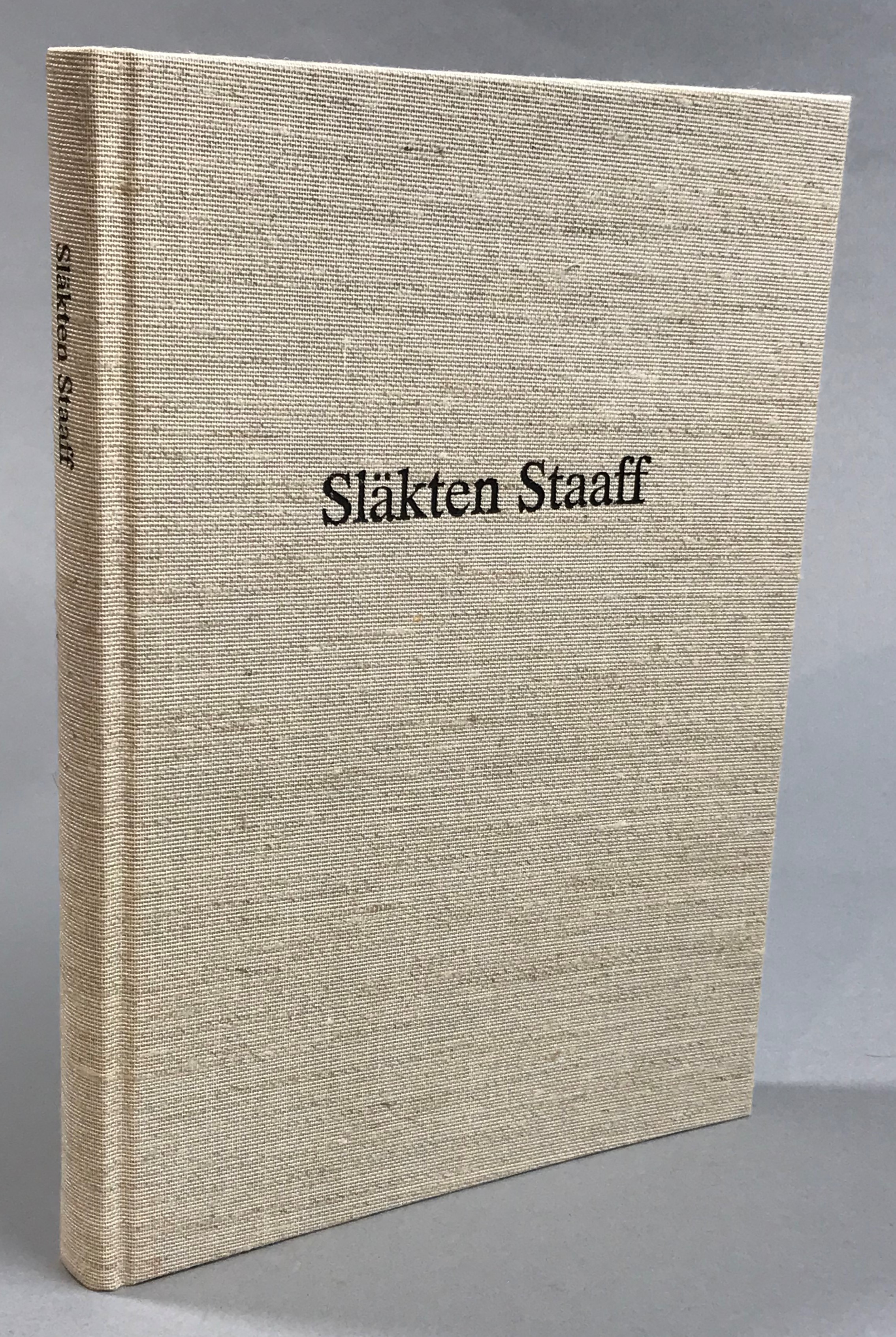 Släkten Staaff i 350 år. [Utg. av Staaffska släktföreningen].