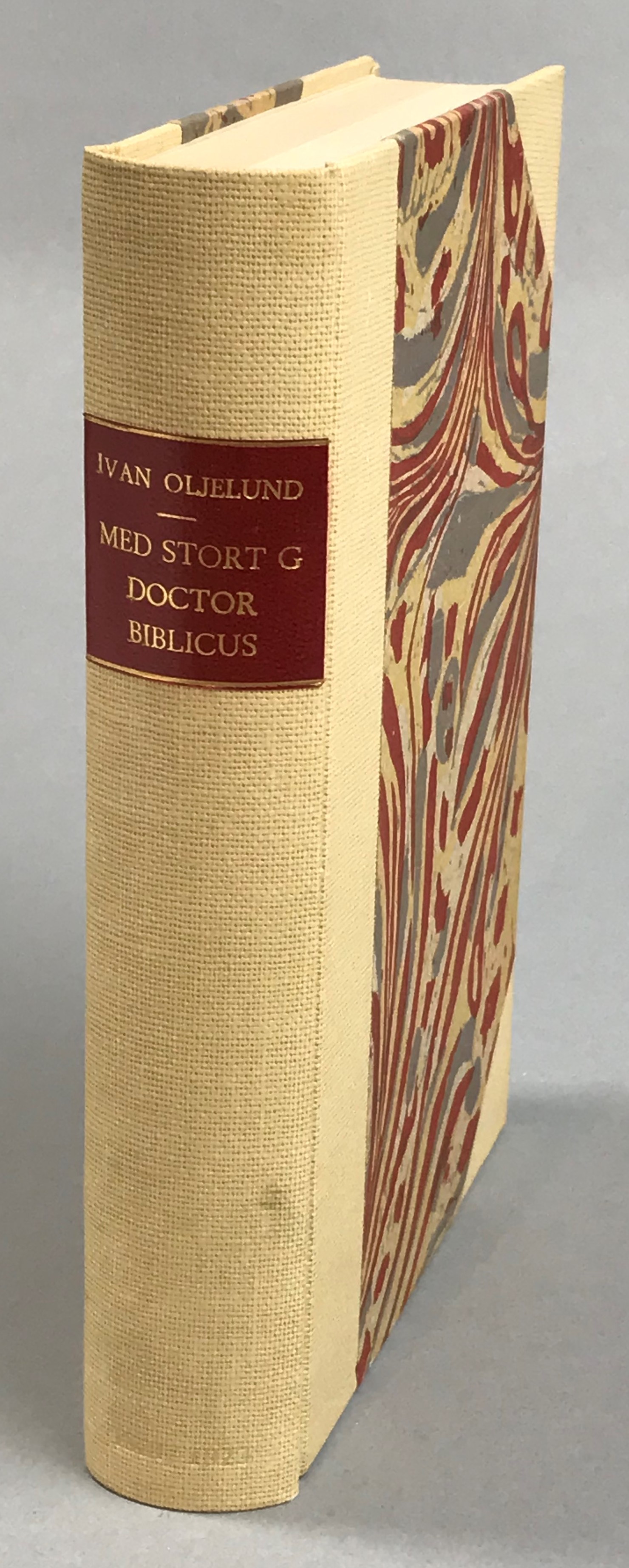 Med stort G. [bunden med:] Doctor Biblicus. Tre akter ur Luthers liv. [Utg. av] Tidens förlag.