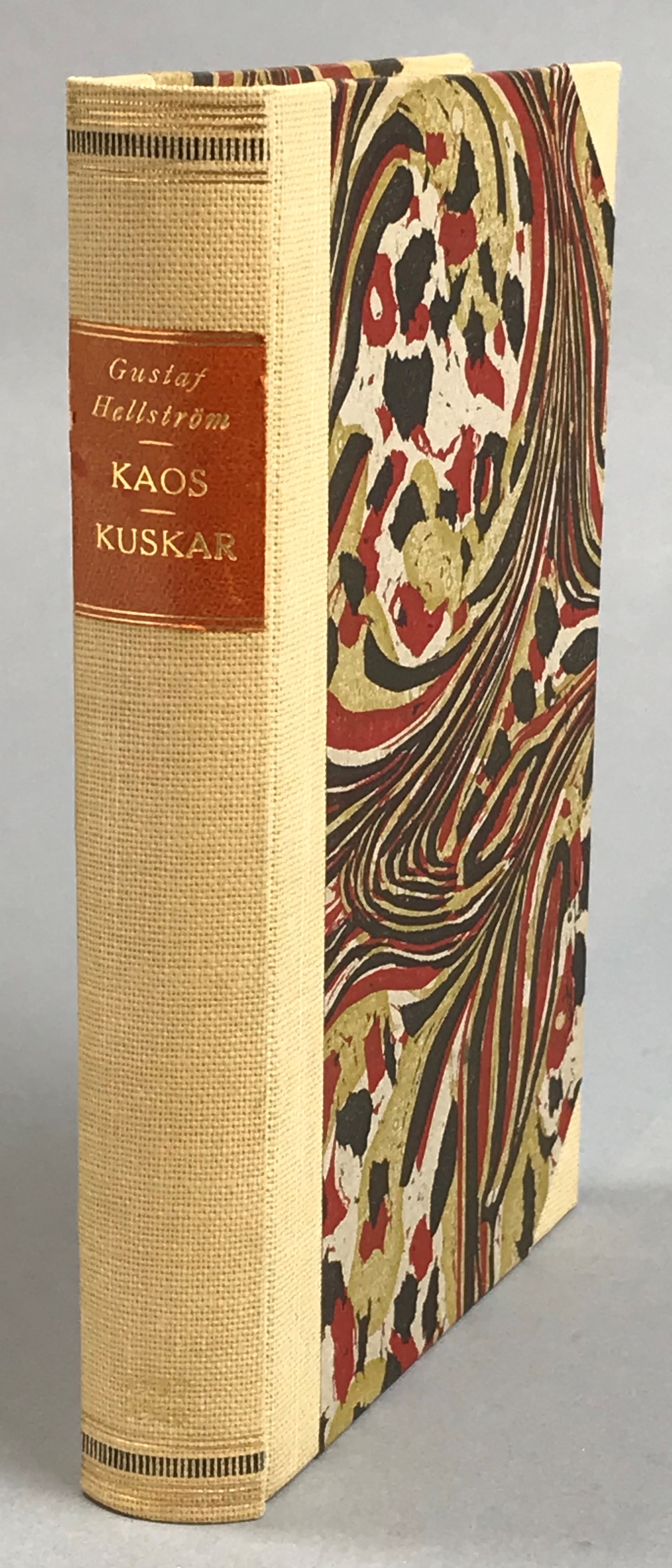 Kaos. En trilogi. [Utg. av] Aktiebolaget Ljus [bunden med:] Kuskar. Berättelse. [Utg. av] Albert Bonniers förlag.