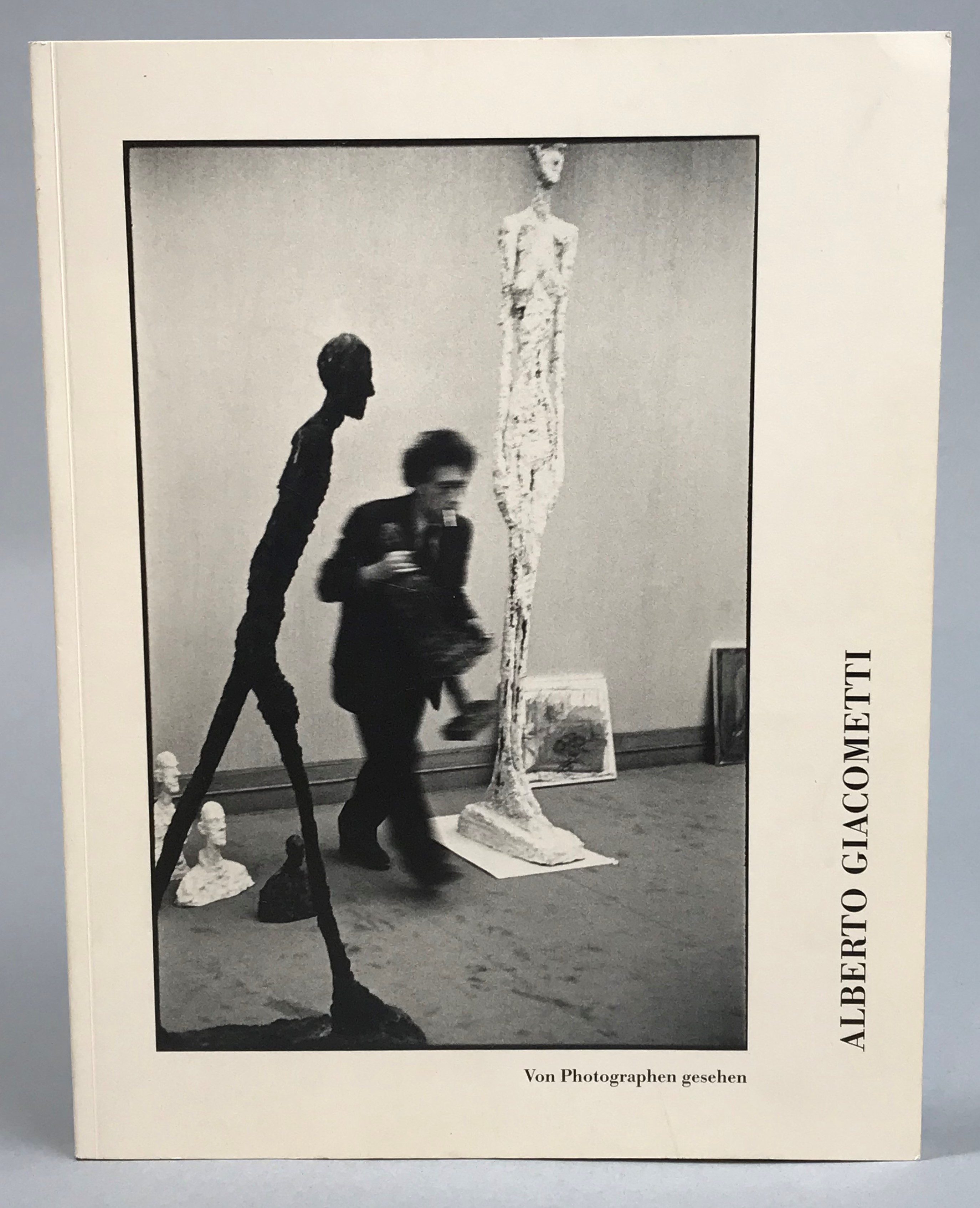 Von Photographen gesehen: Alberto Giacometti. Mit einer Einleitung von Franz Meyer.