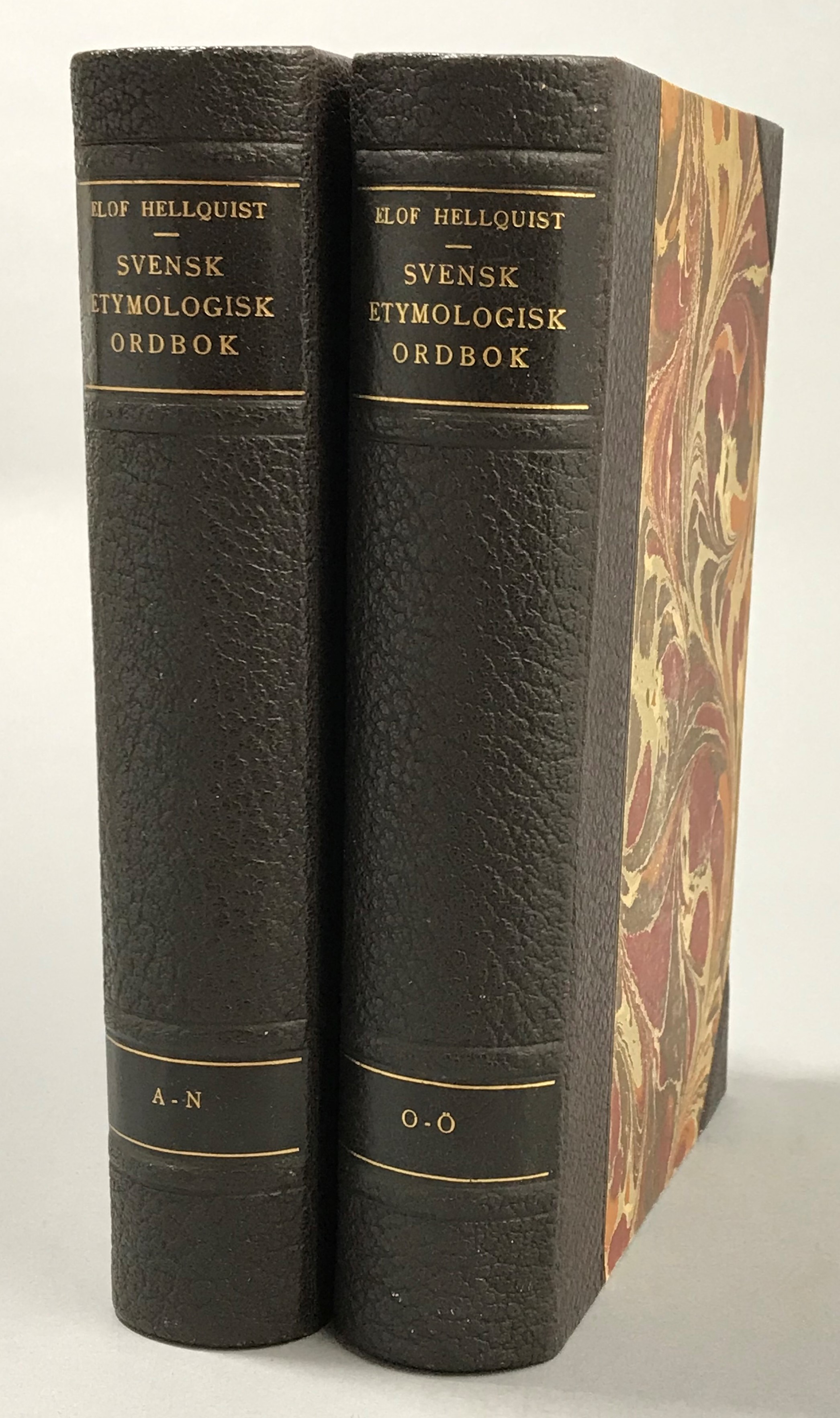 Svensk etymologisk ordbok. Tredje upplagan. Band I: A-N. [... Band II: O-Ö]. [Utg. av] C.W.K. Gleerups Förlag.
