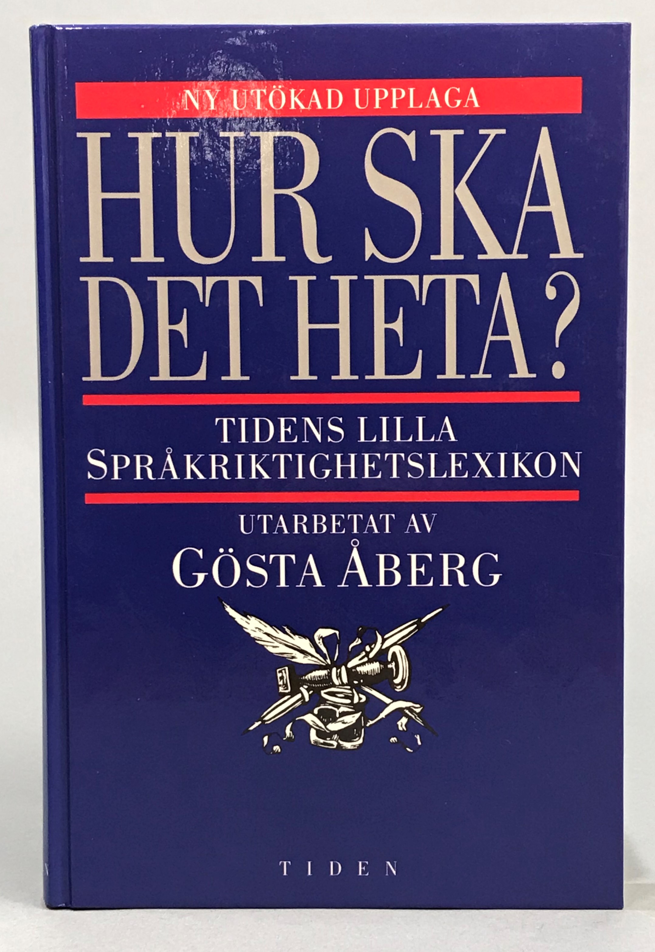 Hur ska det heta? Tidens lilla språkriktighetslexikon. Fackgranskat av Åke Jonsson. [Utg. av] Tidens Förlag.