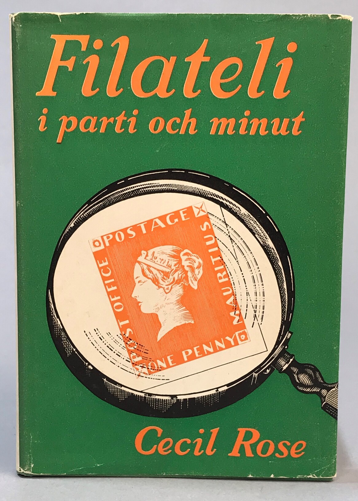 Filateli i parti och minut. En frimärkshandlares minnen såsom de berättats för Edward Lanchbery. [Utg. av] Hörsta Förlag.