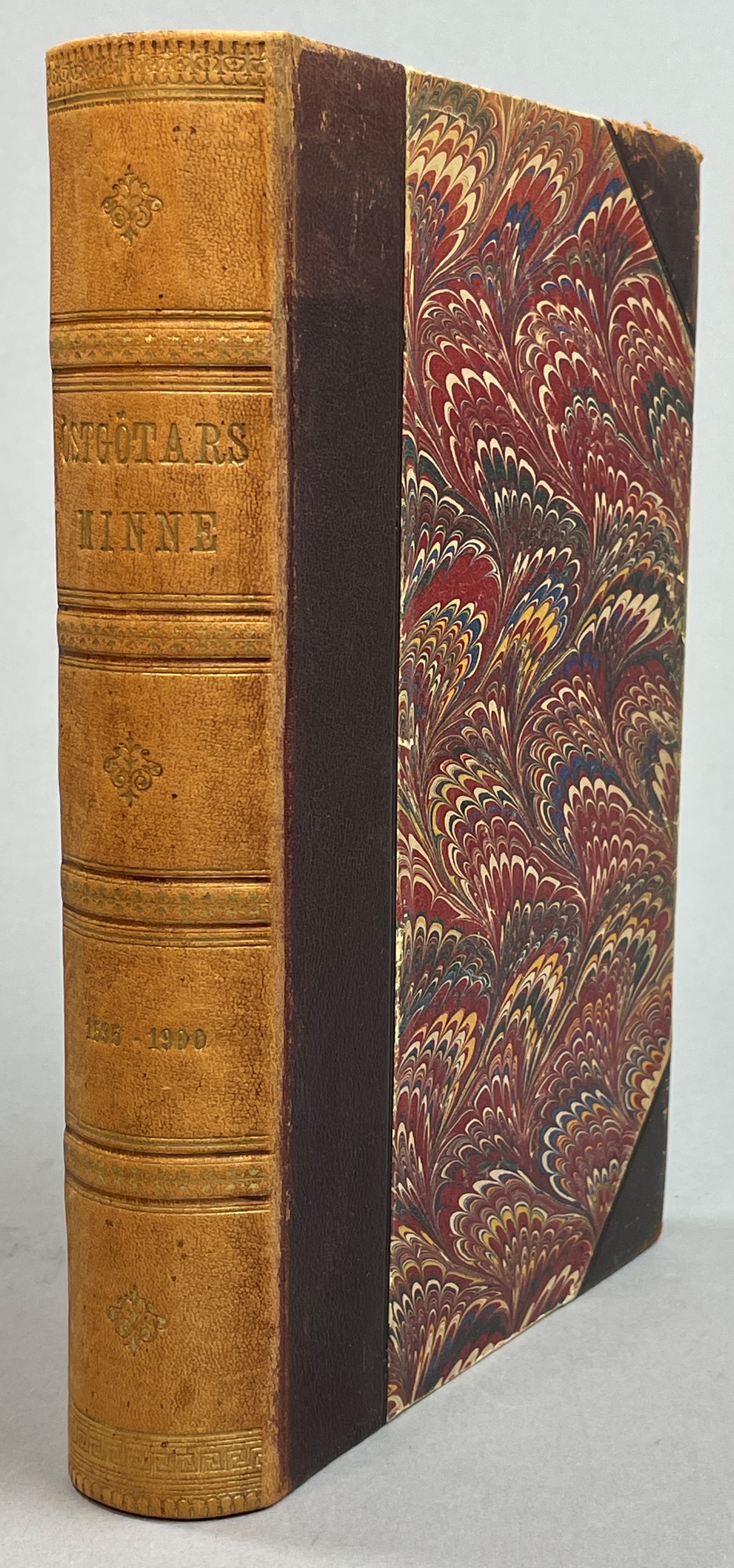 Östgötars minne. Biografiska anteckningar om studerande östgötar i Uppsala 1595-1900 af K.G. Odén.