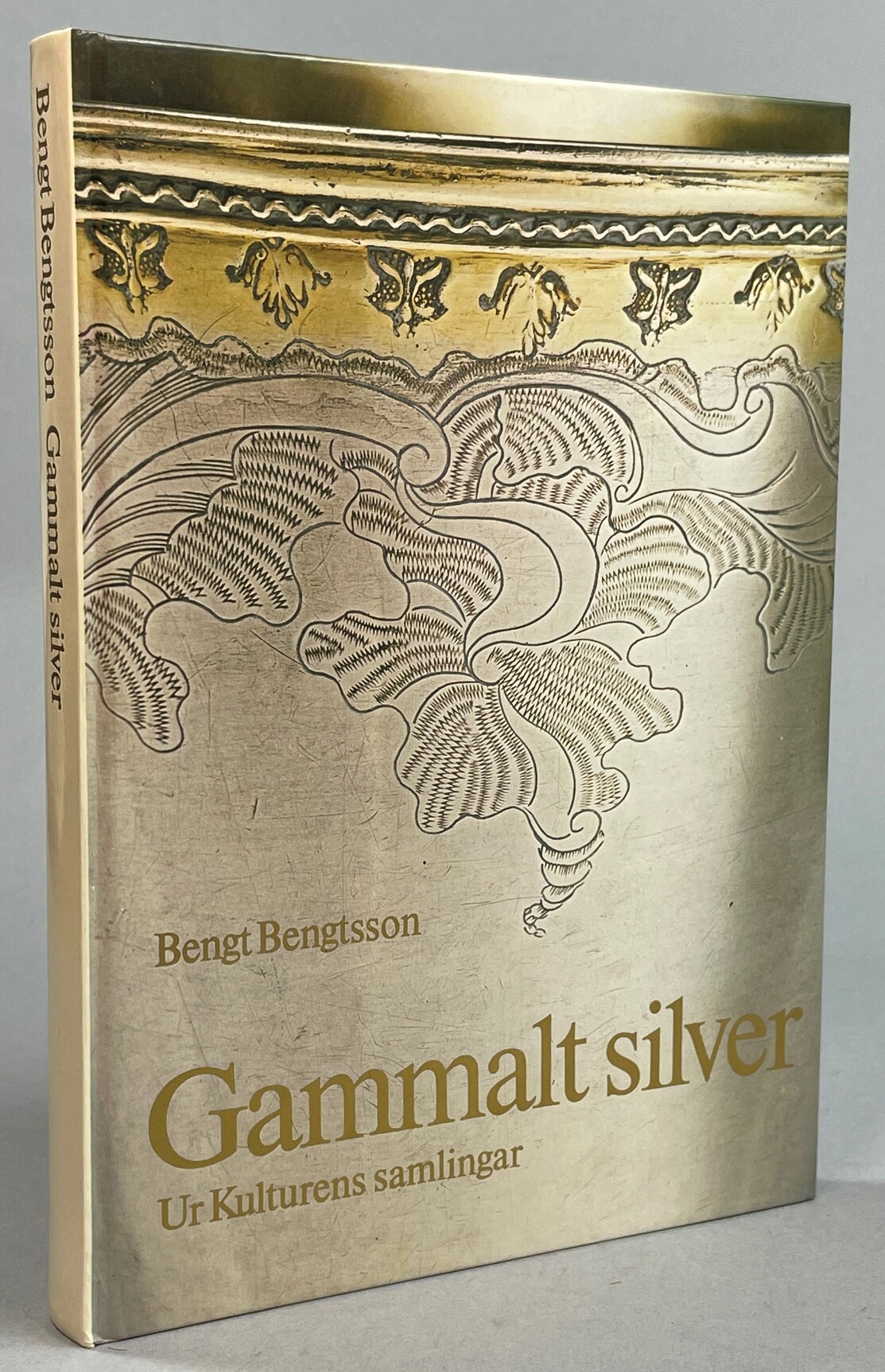 Gammalt silver. Ur Kulturens samlingar. [Utg. av] Kulturen i Lund och ICA bokförlag.