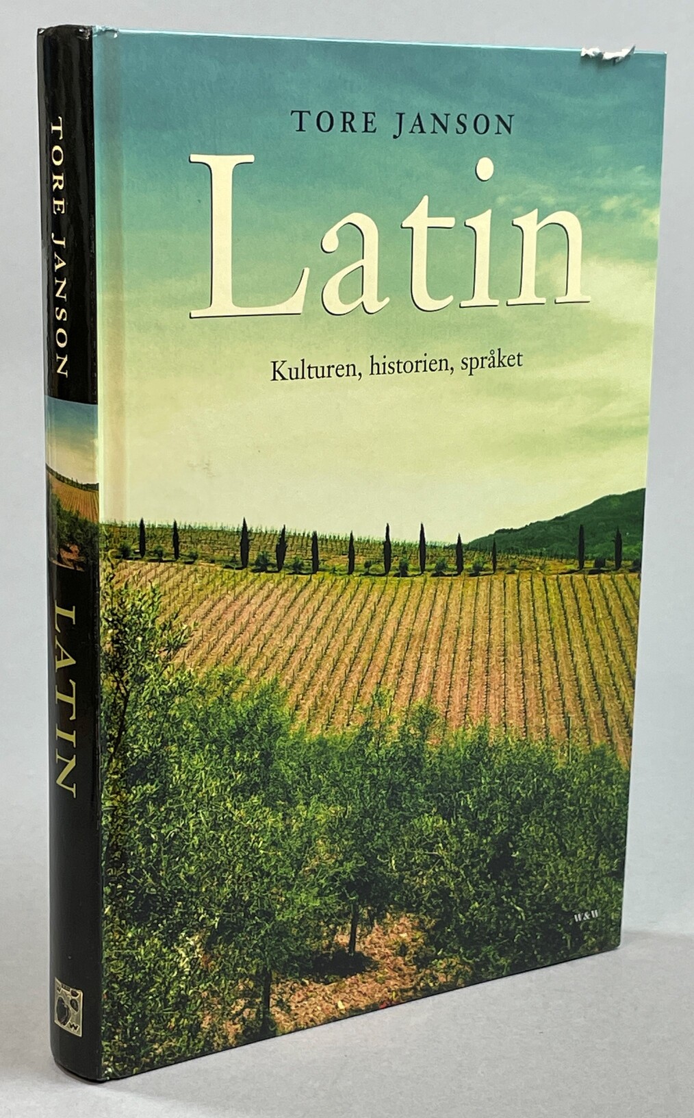 Latin. Kulturen, historien, språket. [Utg. av] Wahlström & Widstrand.