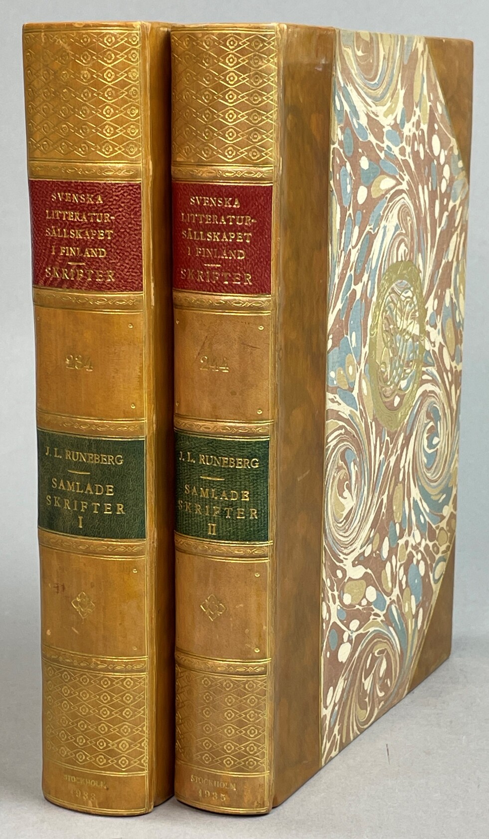 Samlade skrifter av Johan Ludvig Runeberg. Första delen. Dikter I-III. Utgivna av Sven Rinman. [... Andra delen. Strödda dikter. Utgivna av Gunnar Castrén].