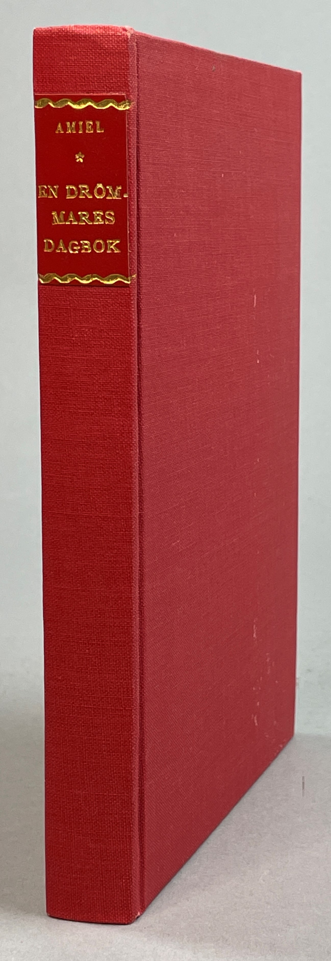 En drömmares dagbok (Fragments d'un journal intime). Urval och öfversättning af Klara Johanson. Med ett företal af Ellen Key. Andra upplagan. [Utg. av] Wahlström & Widstrand.