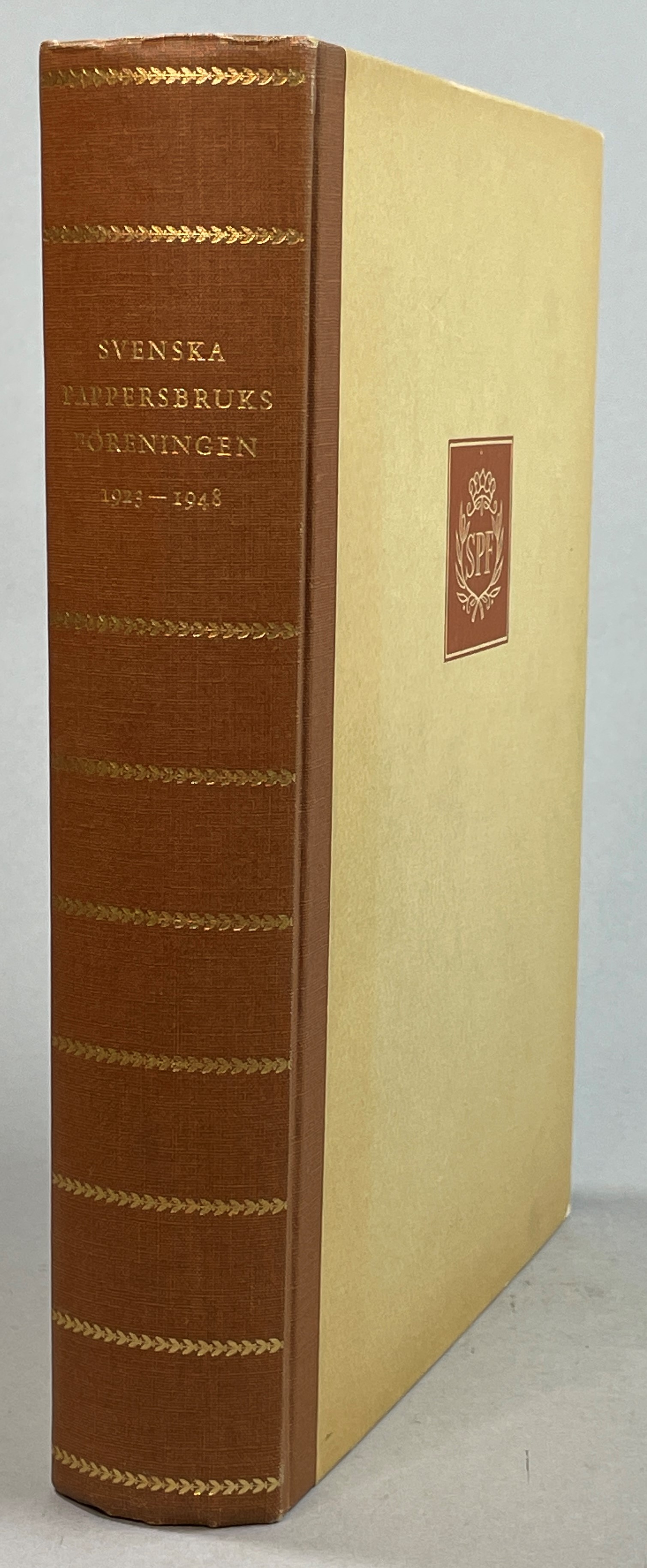 Svenska pappersbruksföreningen 1923-1948. Minnesskrift vid 50-årsjubileet.