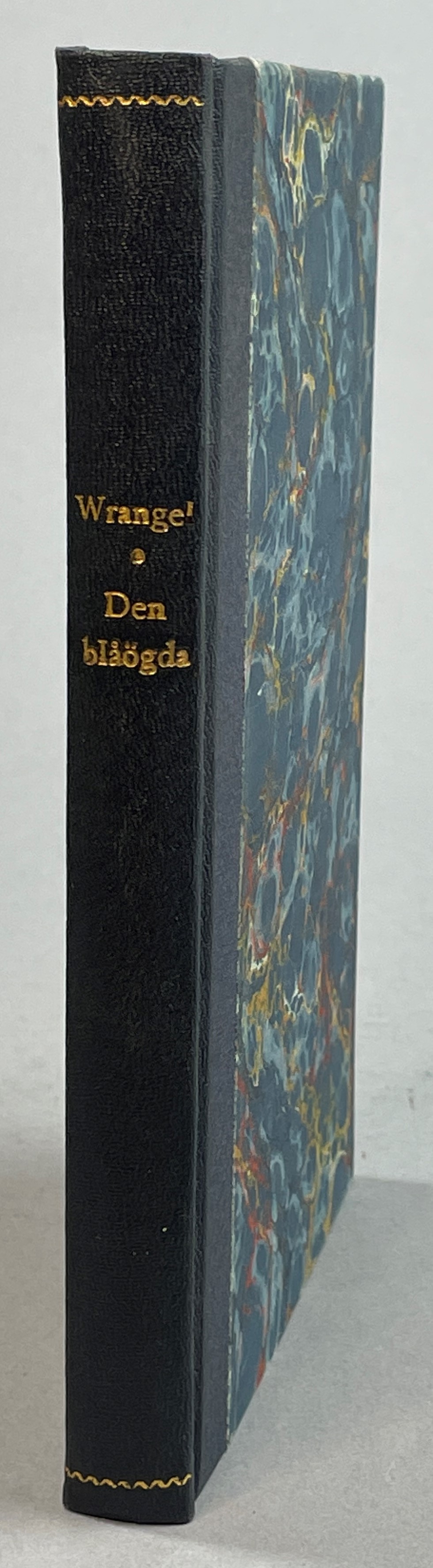 Den blåögda. Ur Hilda Wijks litterära minnen. [Utg. av] Wahlström & Widstrand.