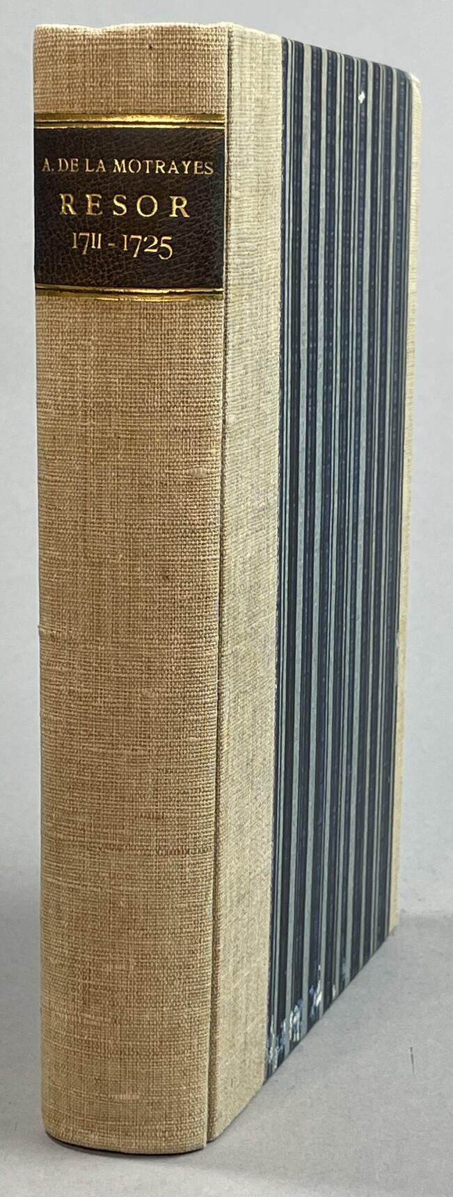 Seigneur A. de La Motrayes resor 1711-1725 i vilka man finner en stor mängd geografiska, historiska och politiska forskningar över ... Turkiet ... Sverige, Lappland, etc. jämte lärorika iakttagelser angående seder, buk, åskådningar m.m. ... Urval och översättning av Hugo Hultenberg. Anmärkningar av S. Bring och K.B. Wiklund. [Utg. av] P.A. Norstedt & Söners förlag.