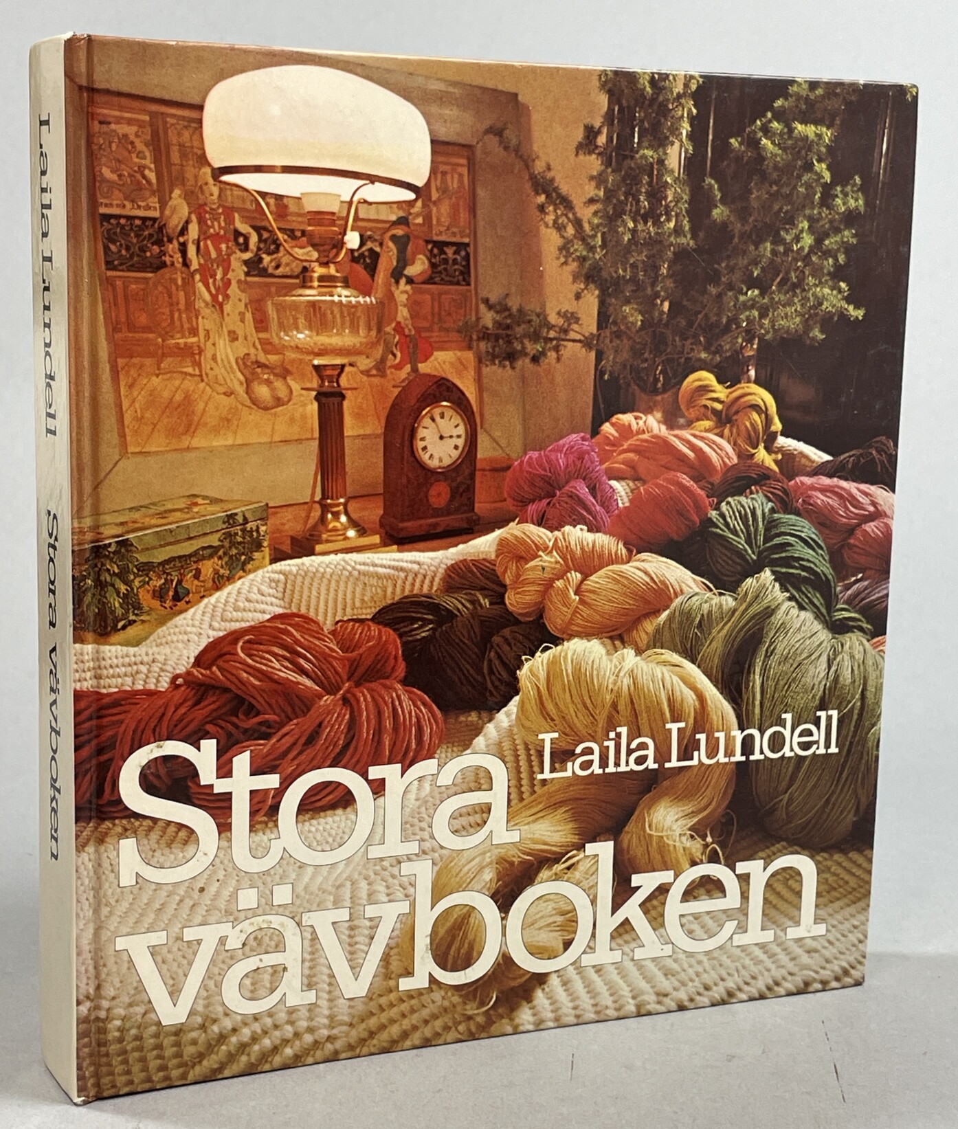 Stora vävboken. Teckningar: Tomas Lundell. [Utg. av] ICA Bokförlag.