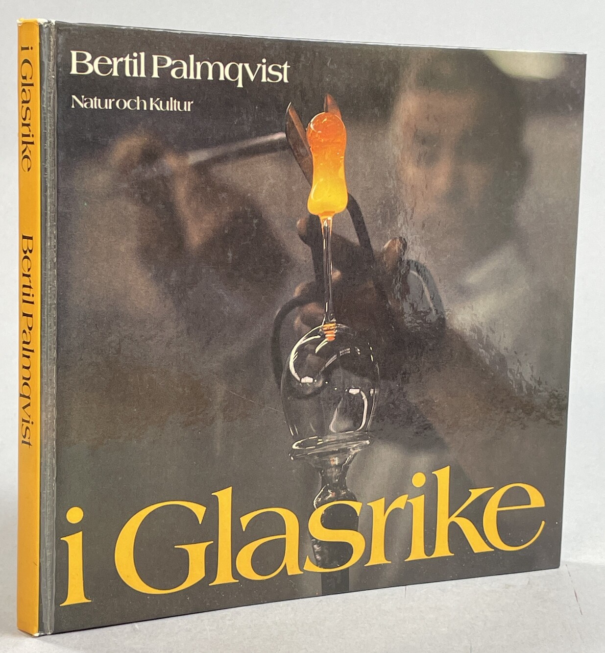 I glasrike. [Utg. av] Natur och Kultur.