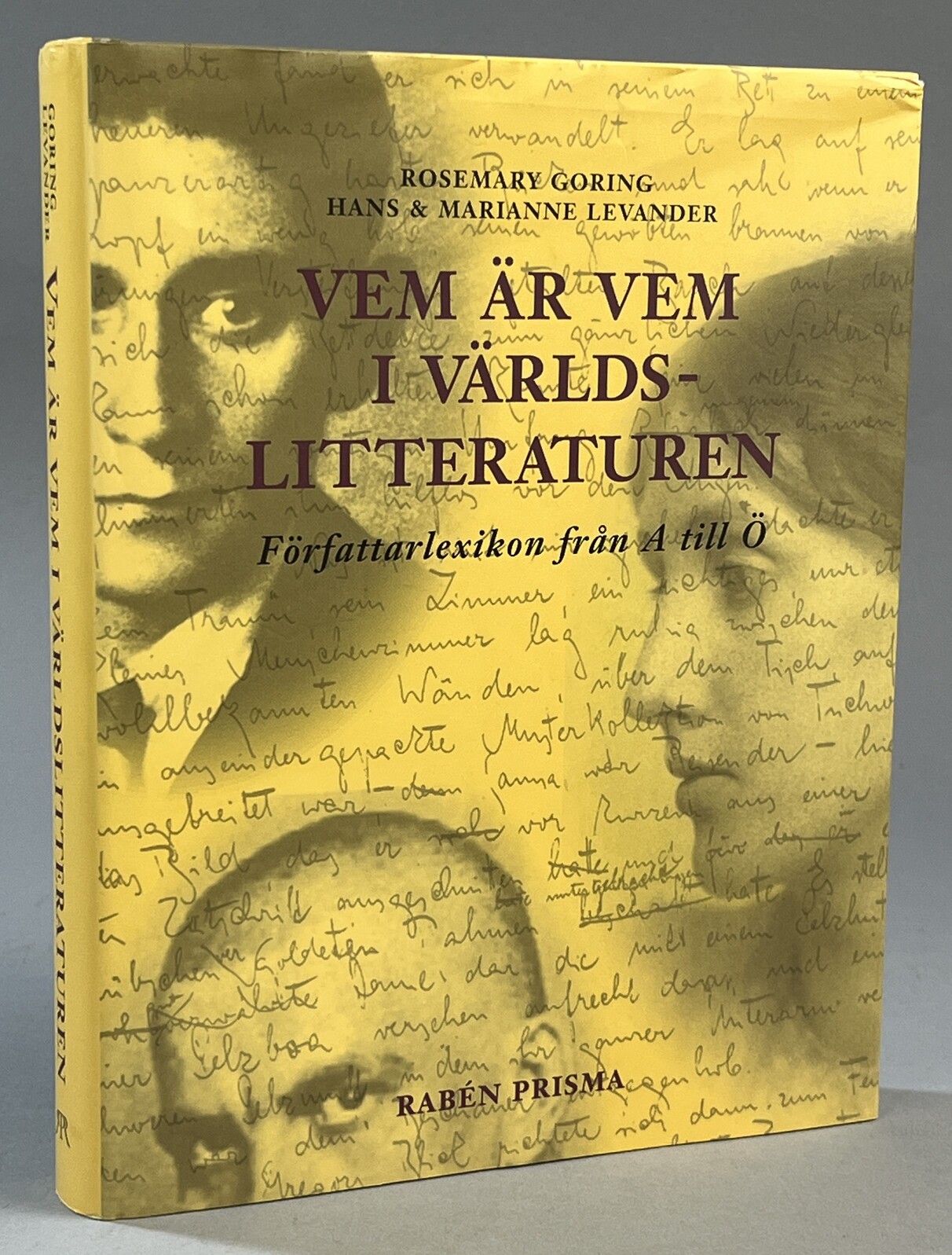 Vem är vem i världslitteraturen. Författarlexikon från A till Ö. [Utg. av] Rabén & Sjögren.