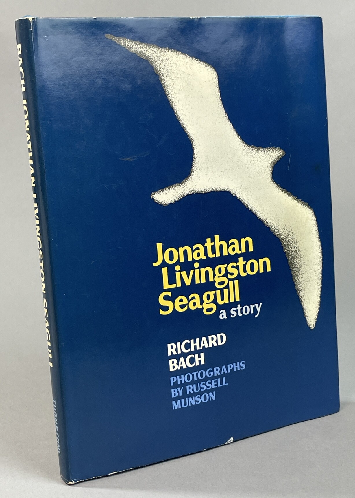 Jonathan Livingston Seagull [a story]. Photographs by Russell Munson.