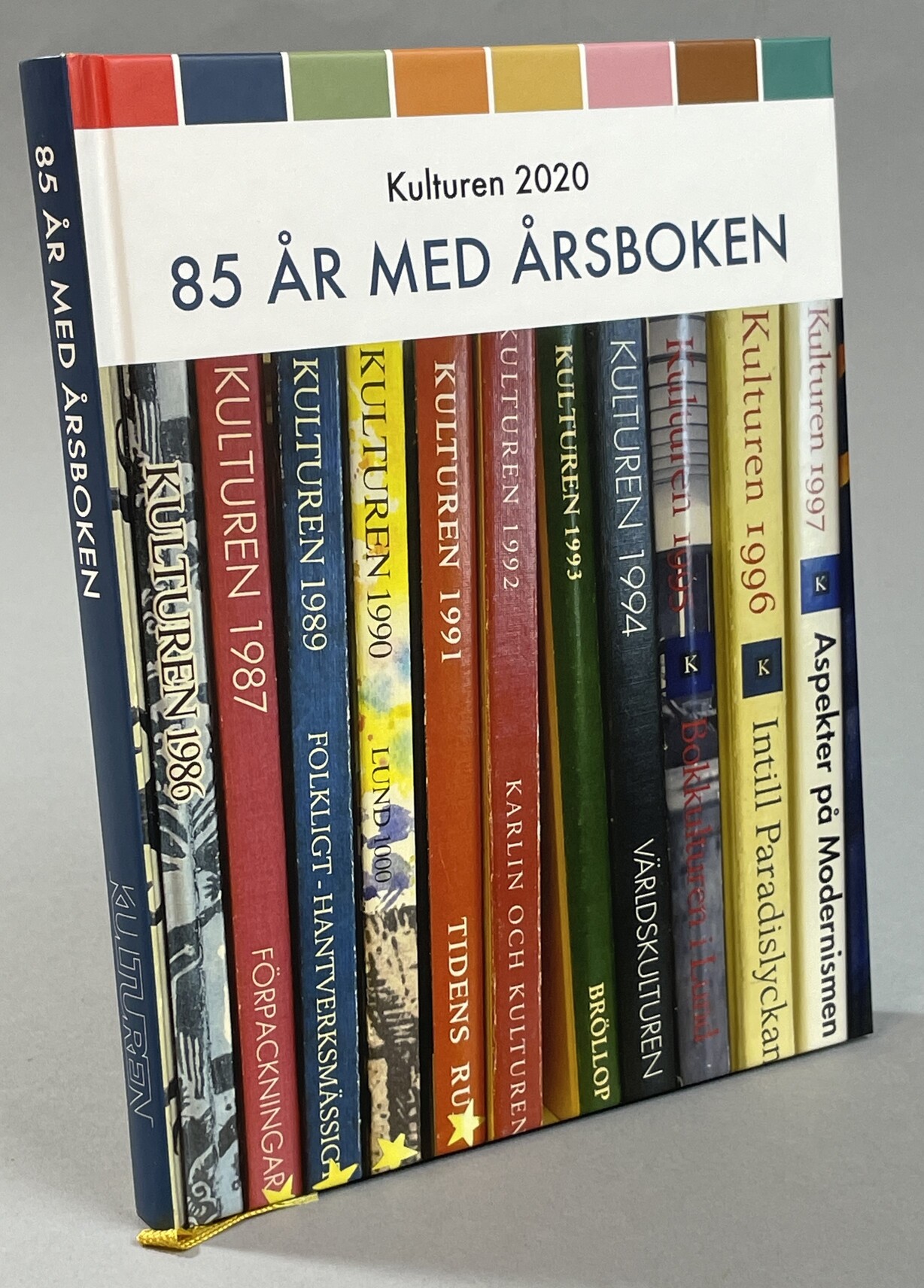 85 år med årsboken.