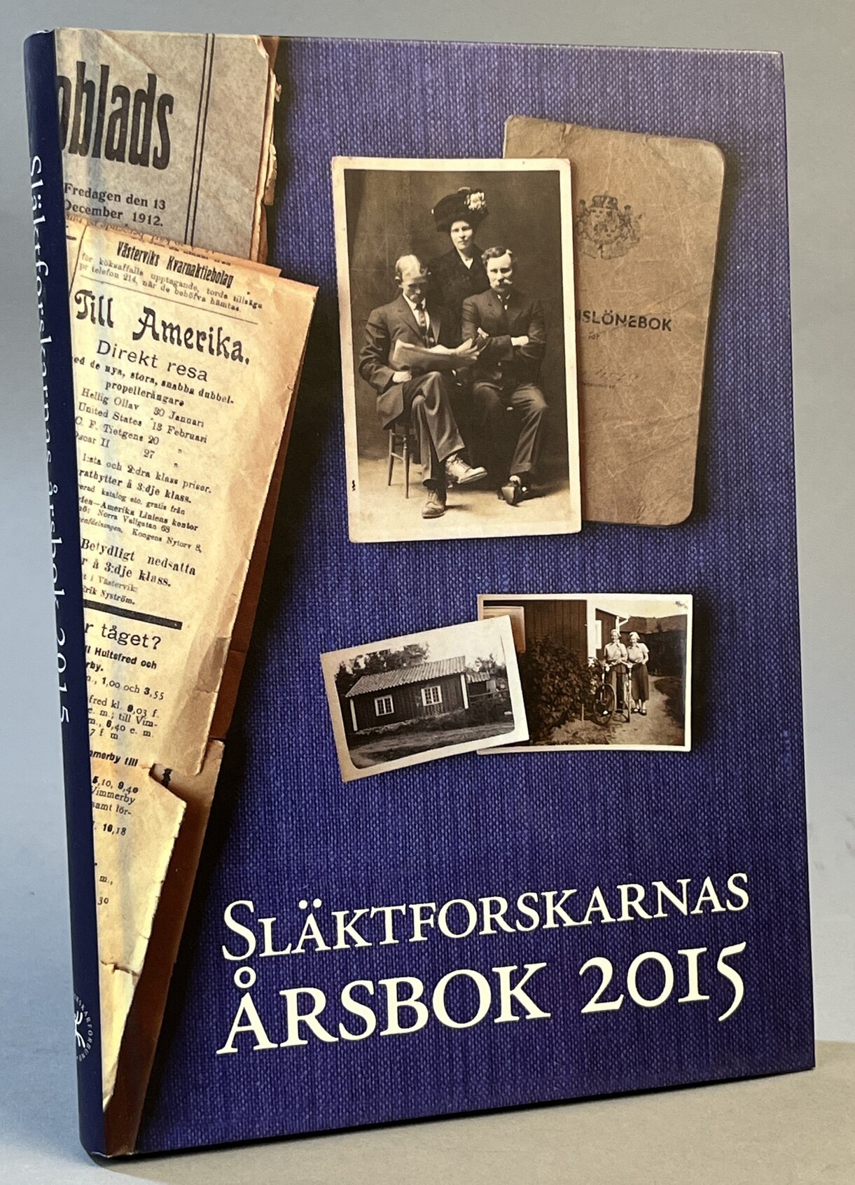 Släktforskarnas årsbok 2015. Utgiven av Sveriges Släktforskarförbund.