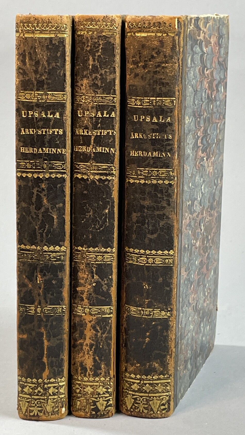 Upsala ärkestifts herdaminne. Första delen. [... Andra delen; ... Tredje delen].