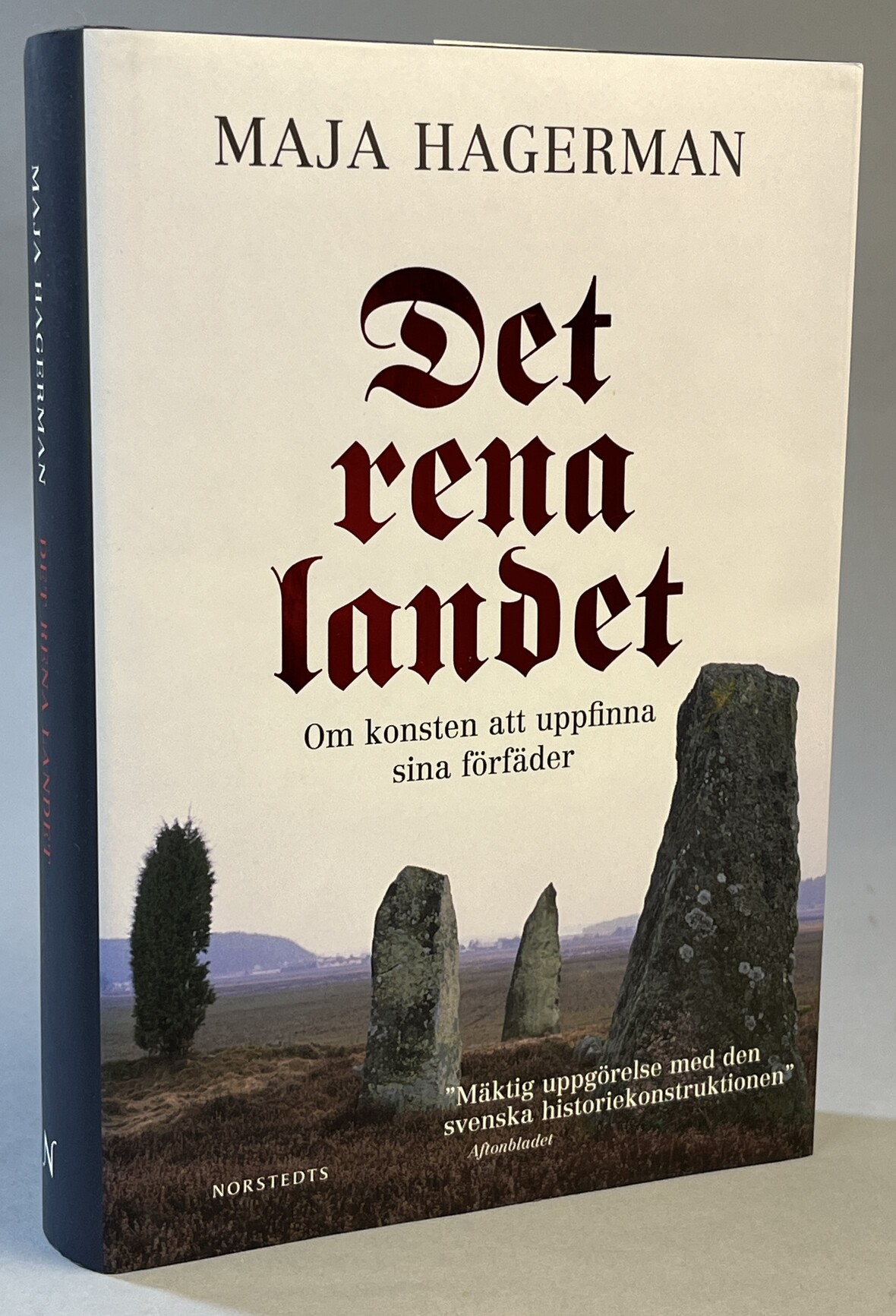 Det rena landet. Om konsten att uppfinna sina förfäder. [Utg. av] Prisma.