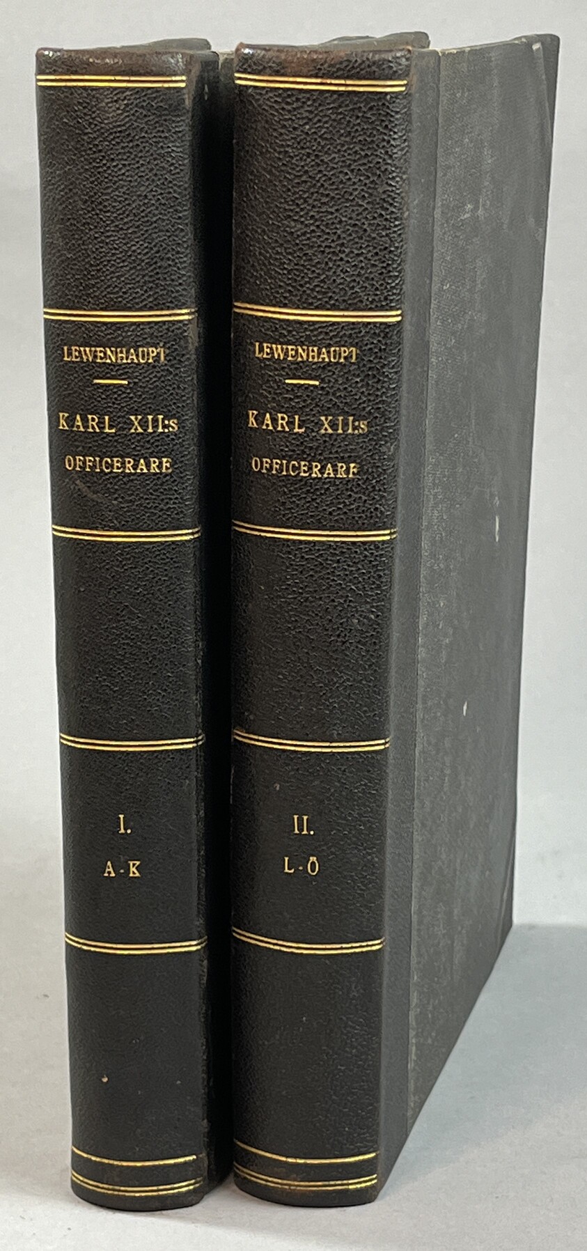 Karl XII:s officerare. Biografiska anteckningar. [Första delen - Andra delen].