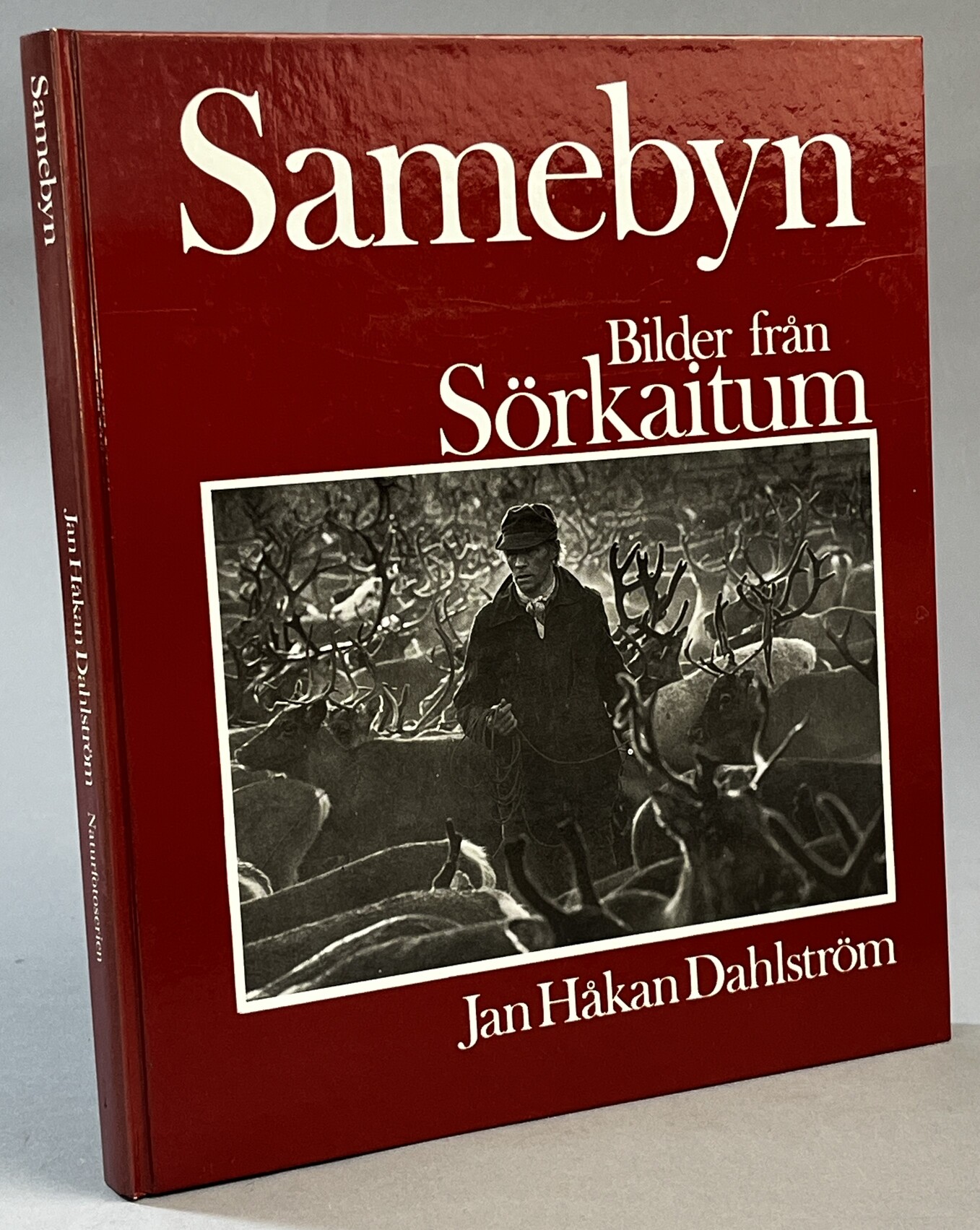Samebyn. Bilder från Sörkaitum. [Utg. av] Fyra Förläggare.