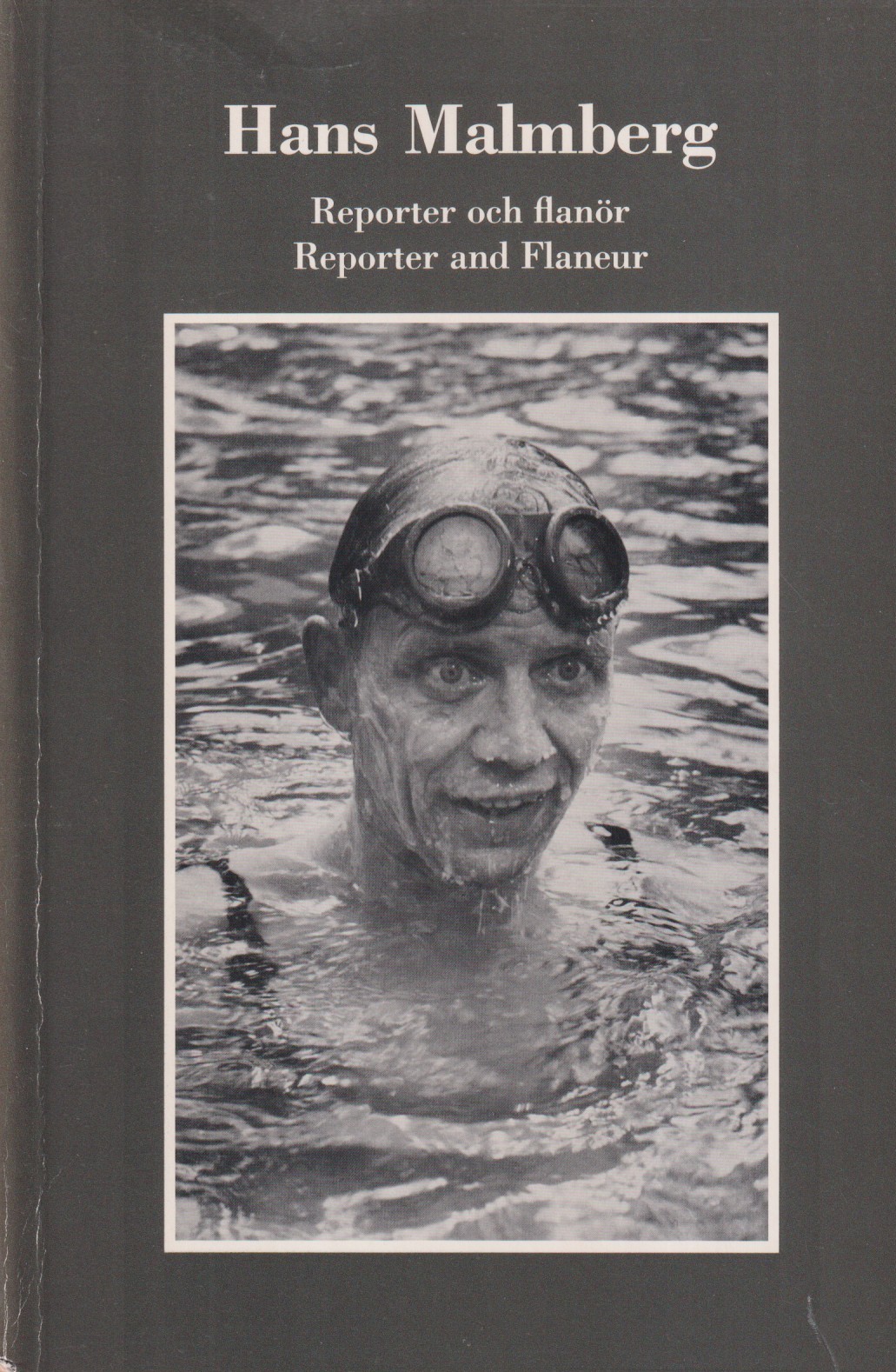 Reporter och flanör / Reporter and Flaneur. [Utg. av] Alfabeta Bokförlag AB.
