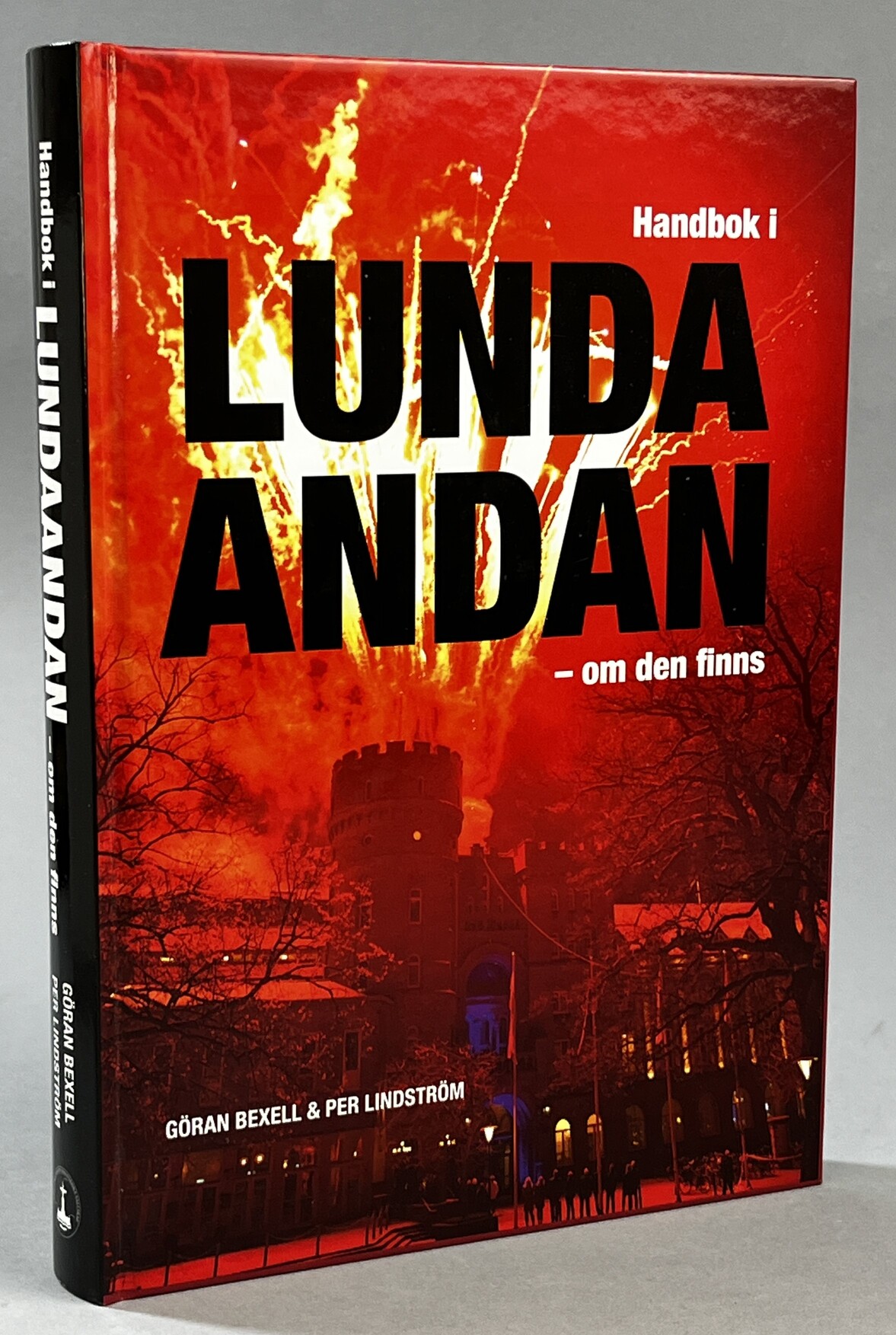 Handbok i Lundaandan - om den finns [= pärmtitel]. [Utg. av] Bild & Media AB.