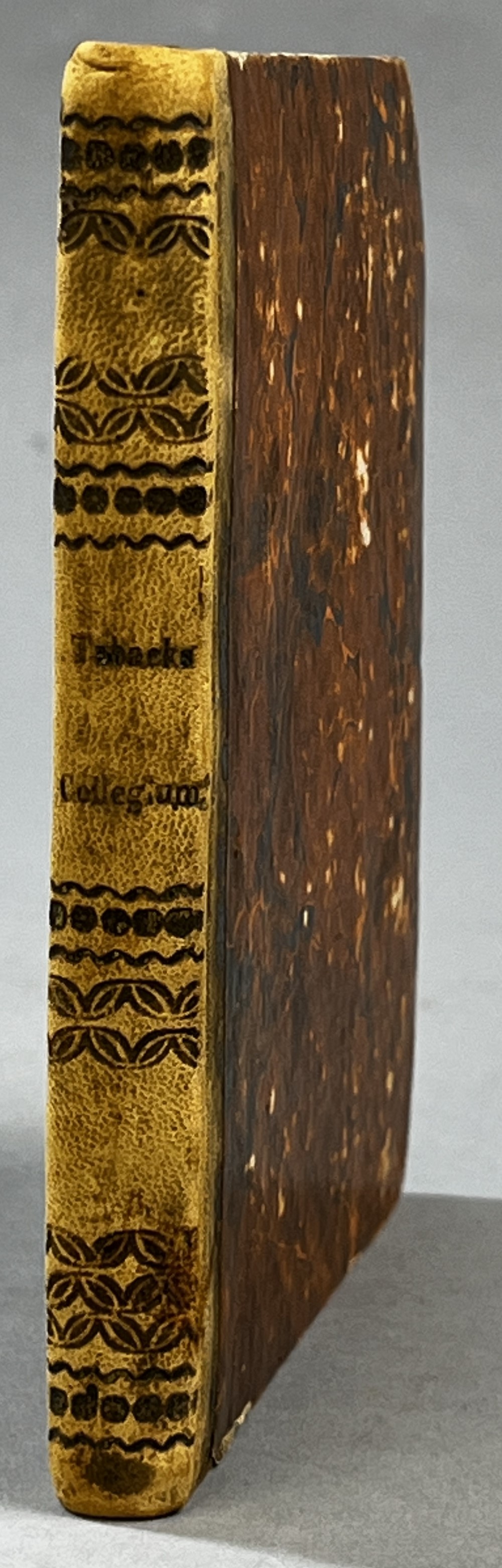 Das Tabacks-Collegium des alten Schmauchers Muff oder das wahre Buch für Tabacksraucher voller interessanter Notizen über Natur, Anbau, Fabrikation, Veredelung, Verfälschung und Genuß des Tabacks, über seinen Einfluß auf Gesundheit und Geselligkeit, Tabackspfeifen und Geräthschaften und viele andere mit ihm in Verbindung stehende Dinge. Nebst einer Zugabe von Tabacks-Anecdoten, Tabacksgedichten und Tabacksliedern. Mit Musikbeilagen. Zweite Auflage.