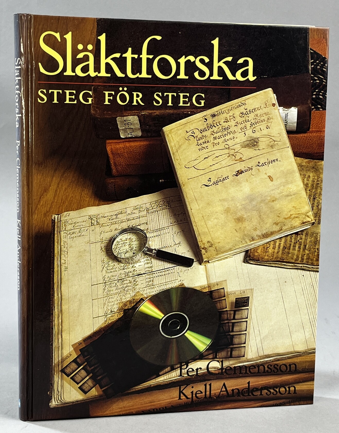 Släktforska! Steg för steg. [Utg. av] LTs förlag.