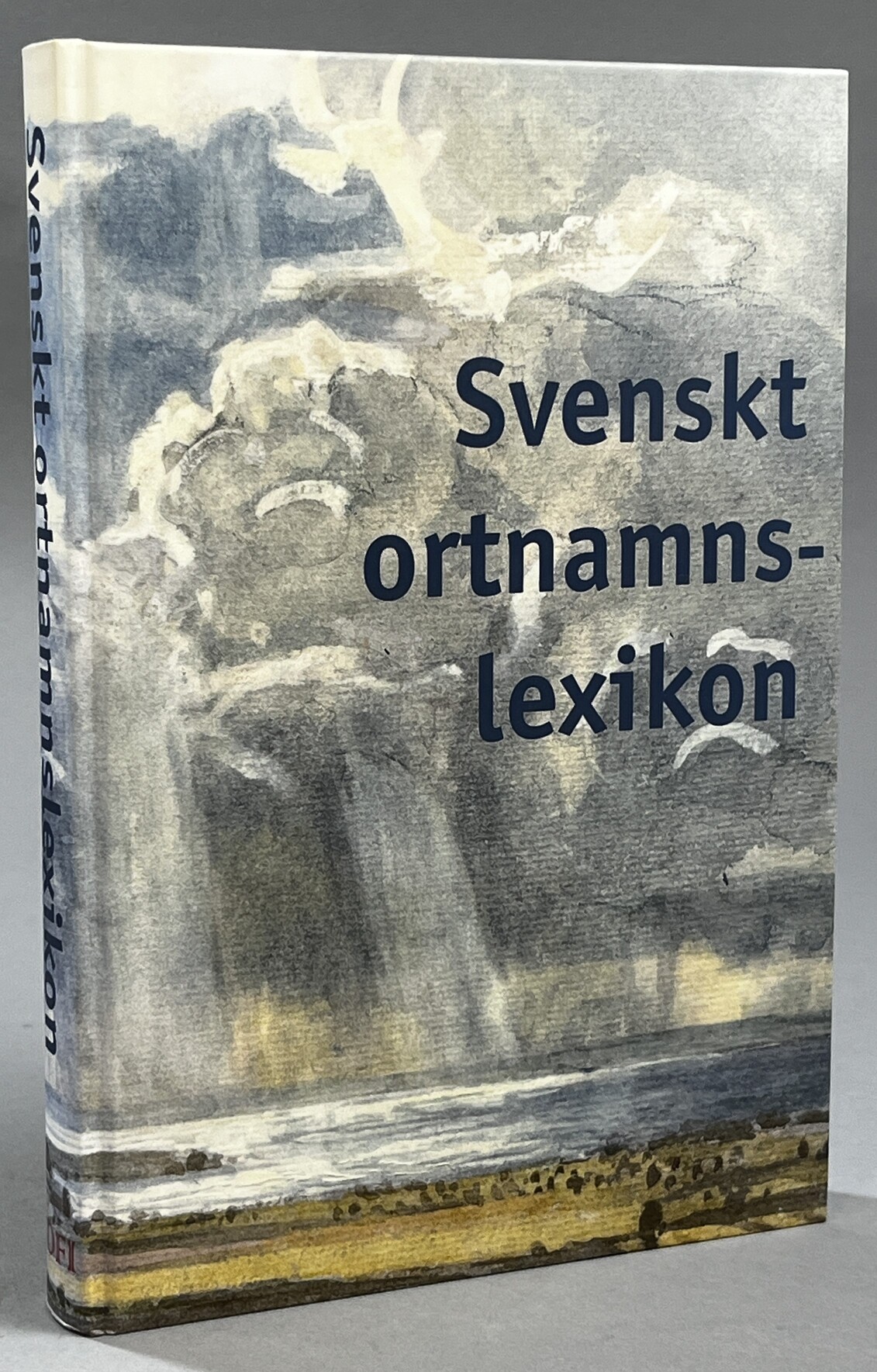 Svenskt ortnamnslexikon. Utarbetat inom Språk- och folkminnesinstitutet och Institutionen för nordiska språk vid Uppsala universitet. [Utg. av] Språk- och folkminnesinstitutet.